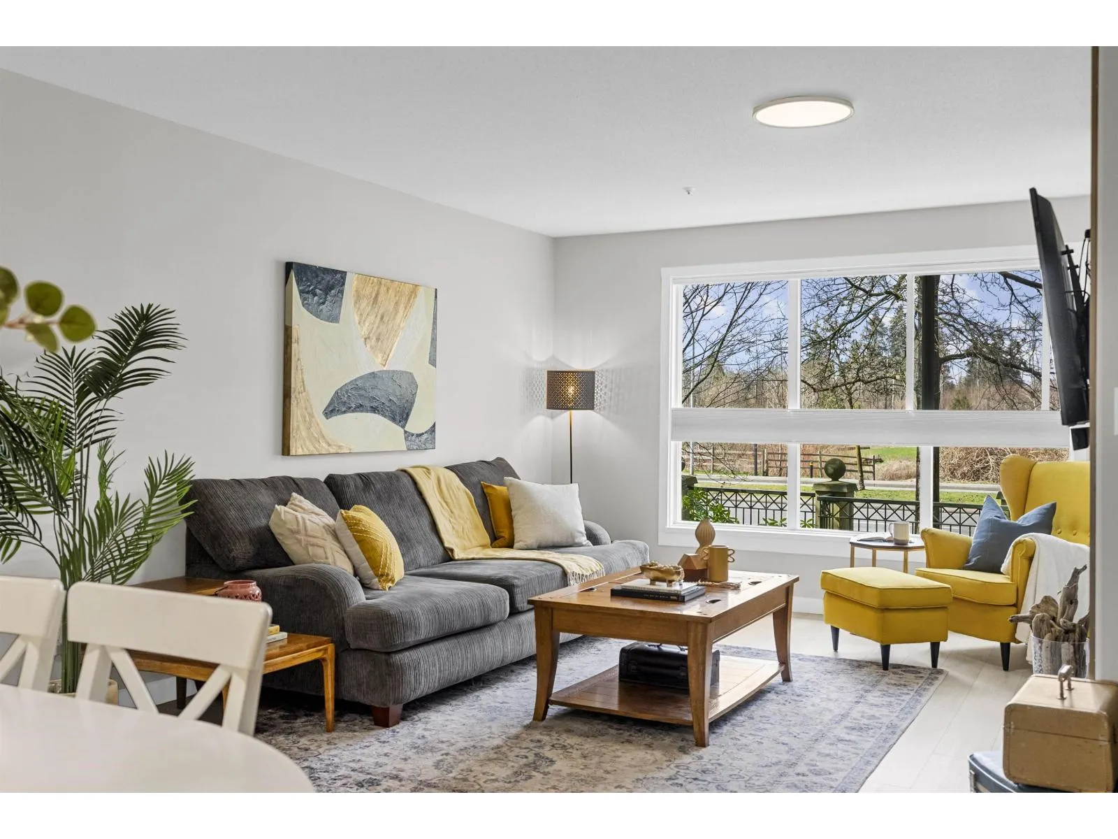 210 13860 70 AVENUE