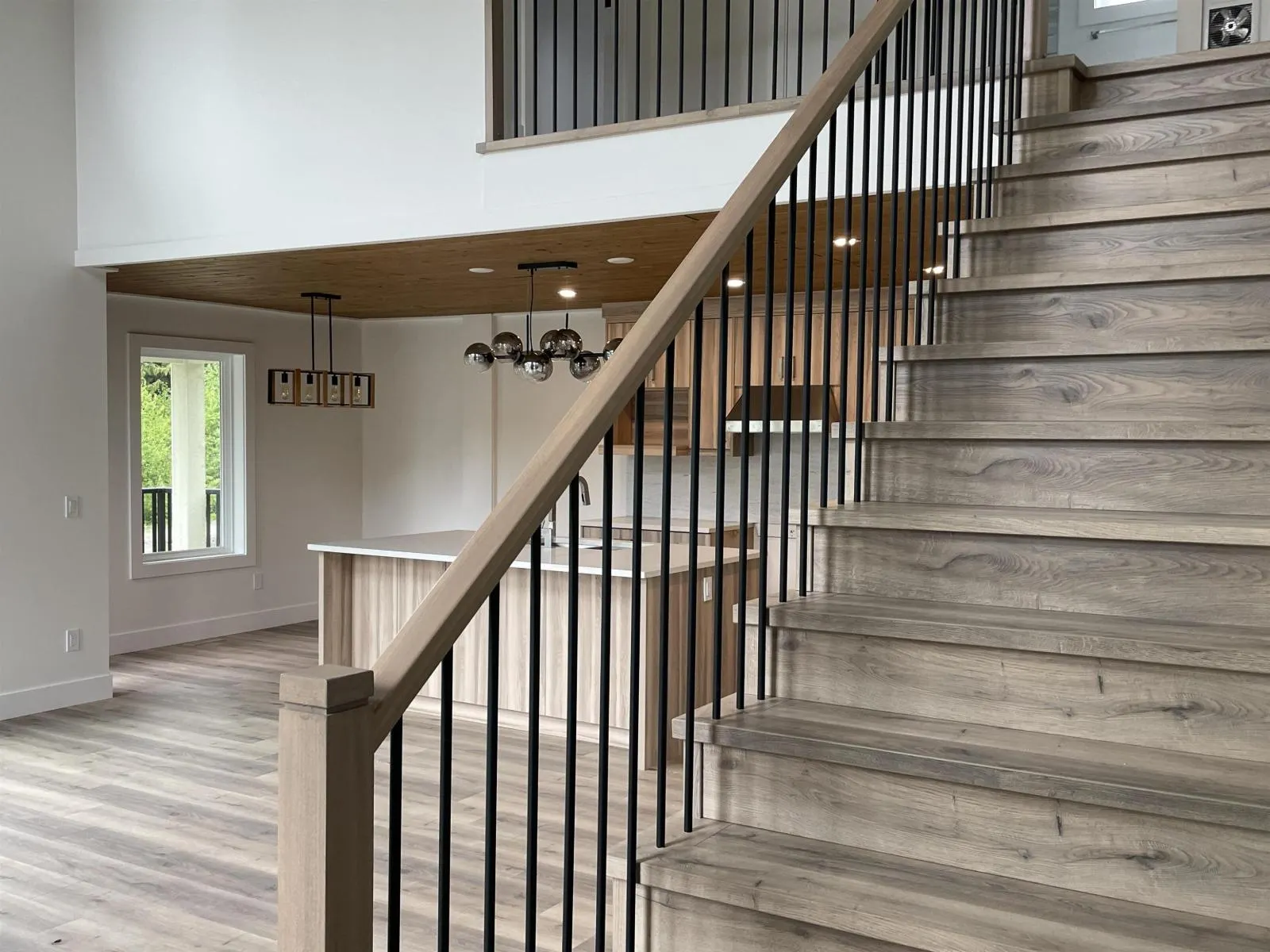 71423 GROVE BOULEVARD|Sunshine Valley