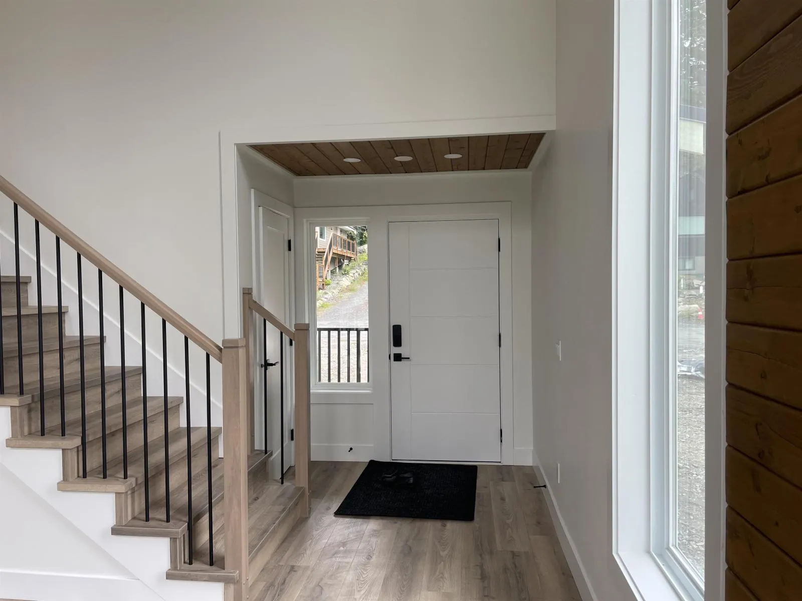 71423 GROVE BOULEVARD|Sunshine Valley