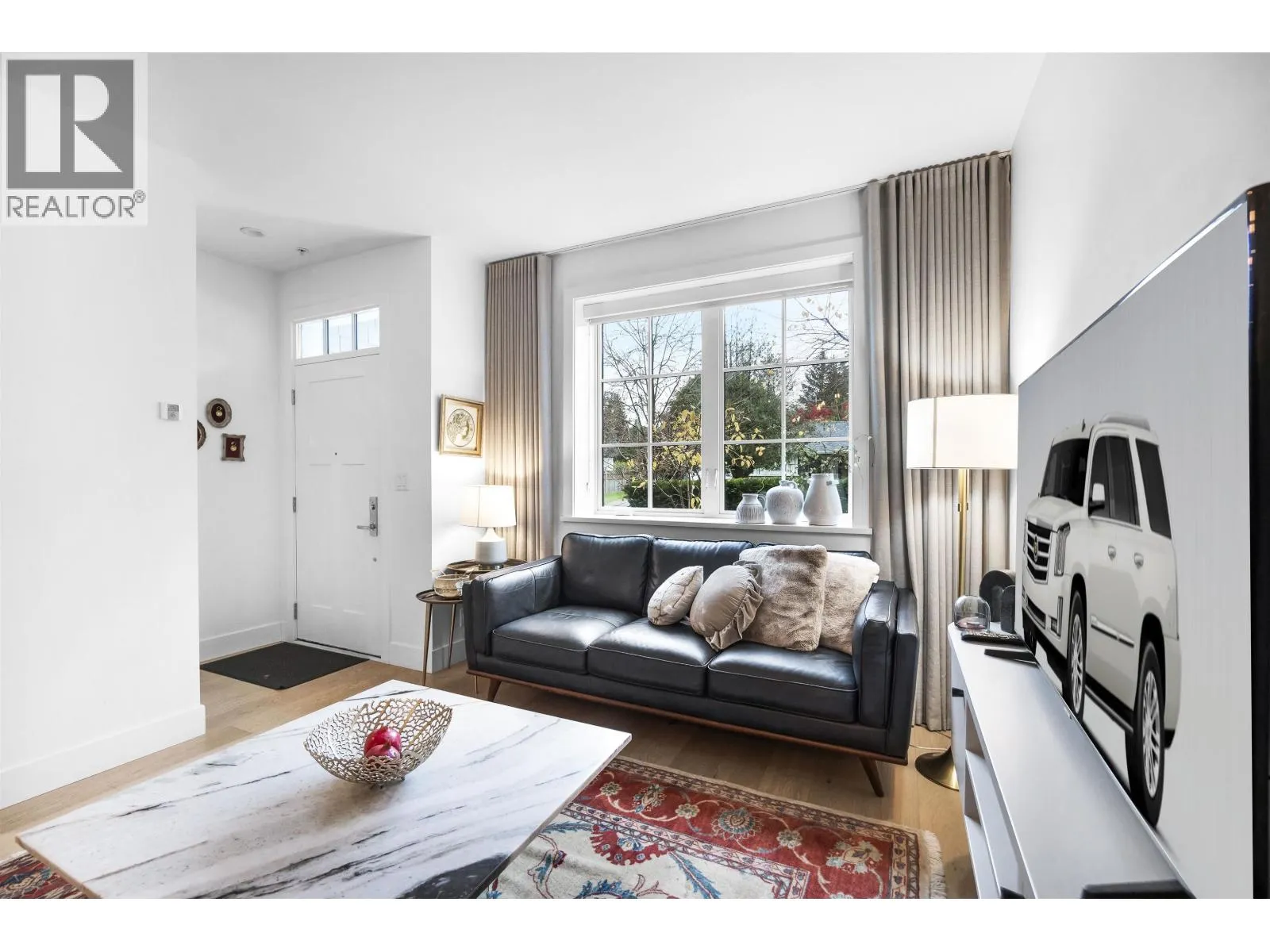 5 1133 RIDGEWOOD DRIVE