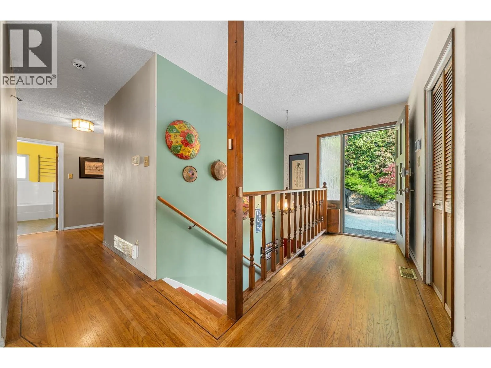 1967 HYANNIS DRIVE