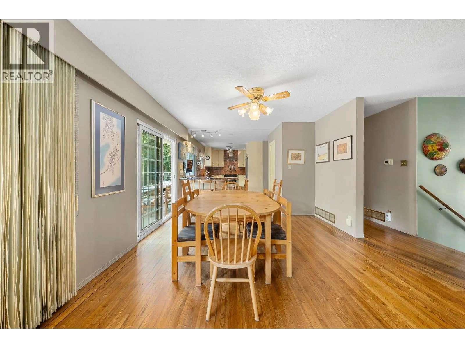 1967 HYANNIS DRIVE