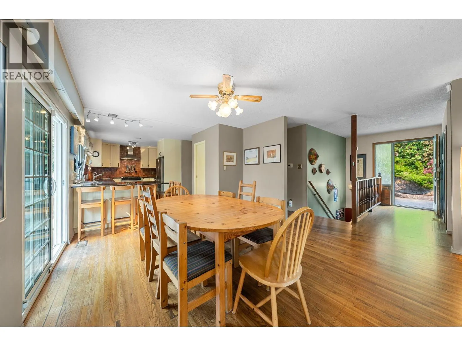 1967 HYANNIS DRIVE