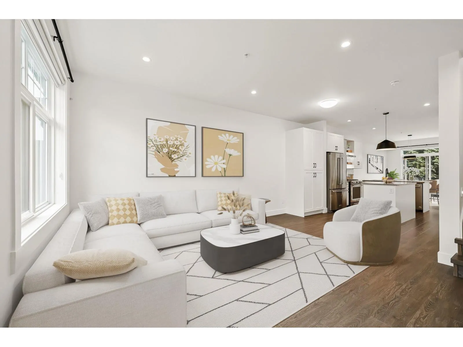 #17 22334 48 AVENUE