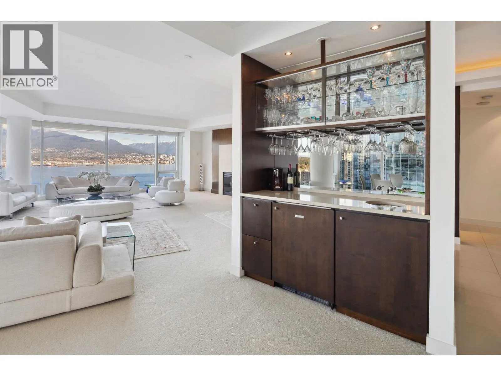 1401 1139 W CORDOVA STREET