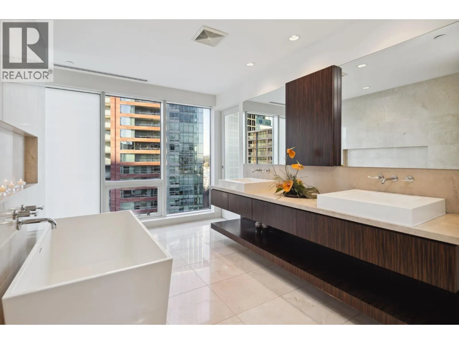 1401 1139 W CORDOVA STREET