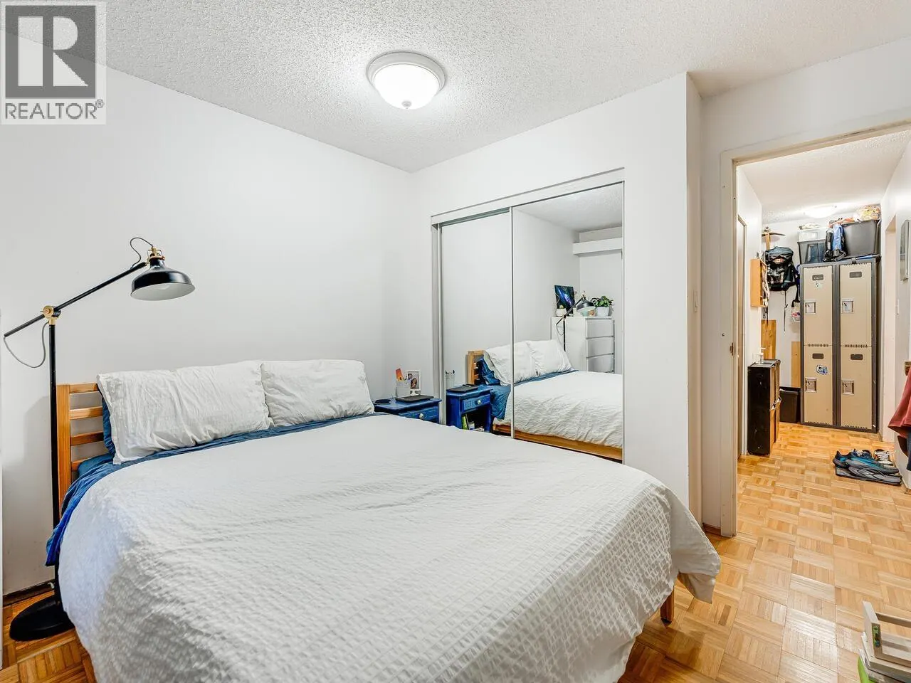 103 4941 LOUGHEED HIGHWAY