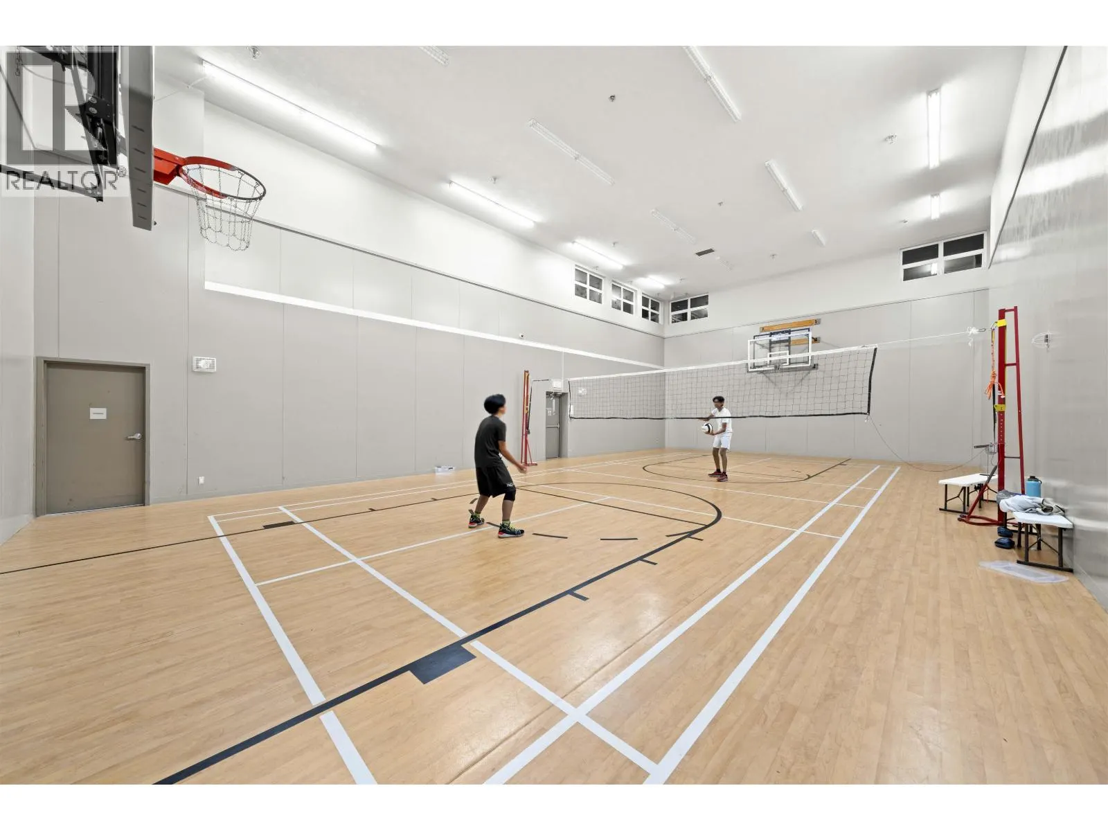 306 1152 WINDSOR MEWS