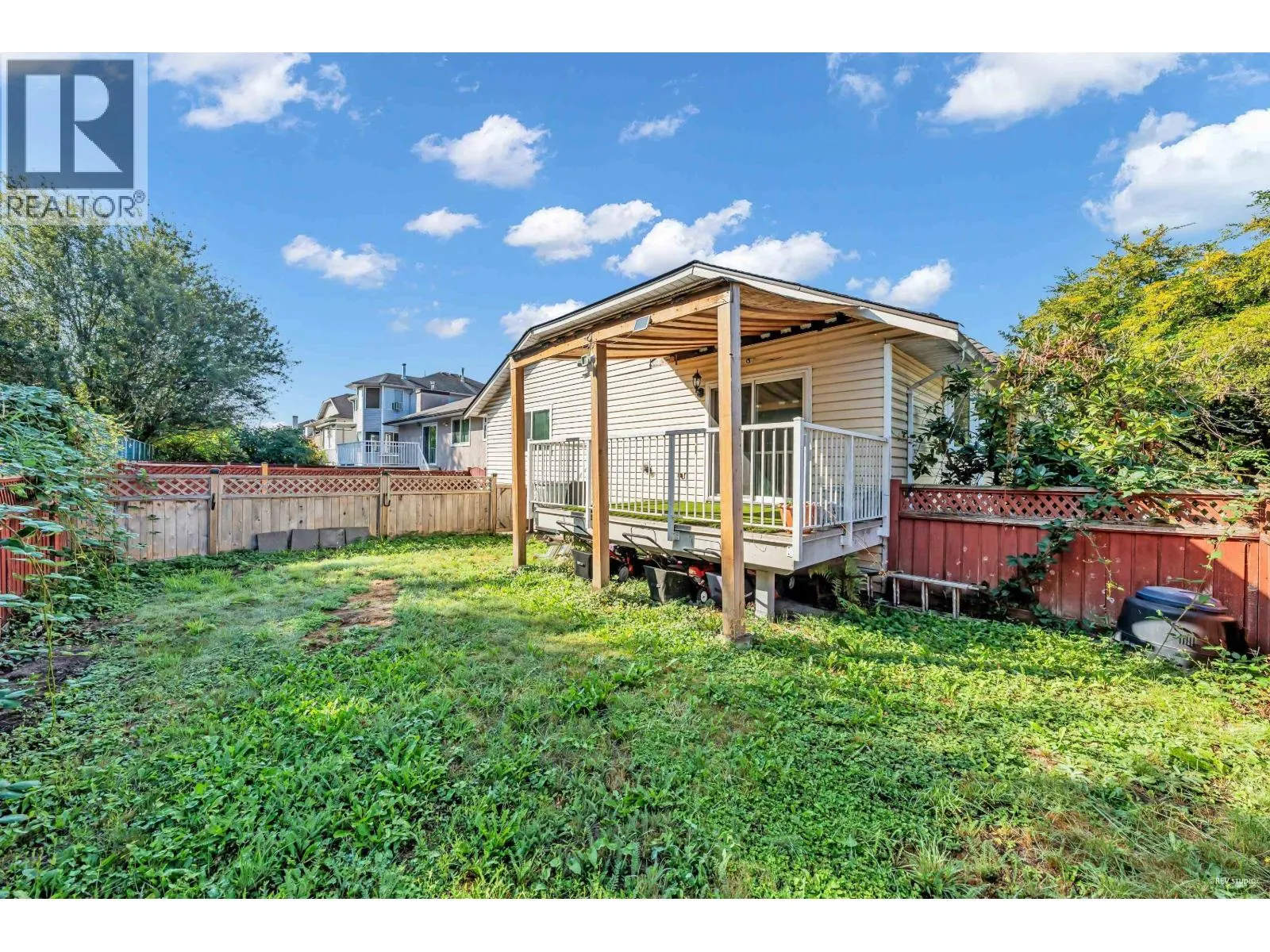 12150 CHESTNUT CRESCENT
