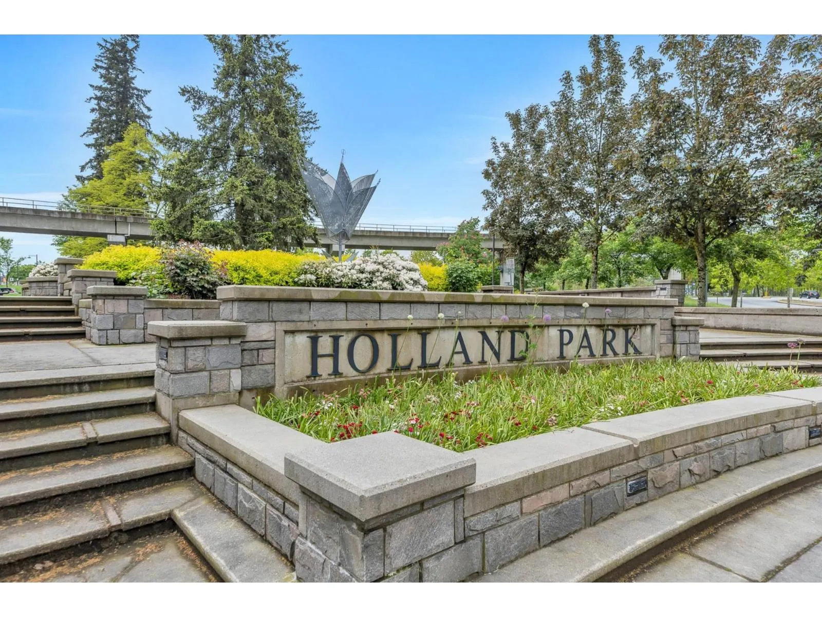 3106 13618 100 AVENUE