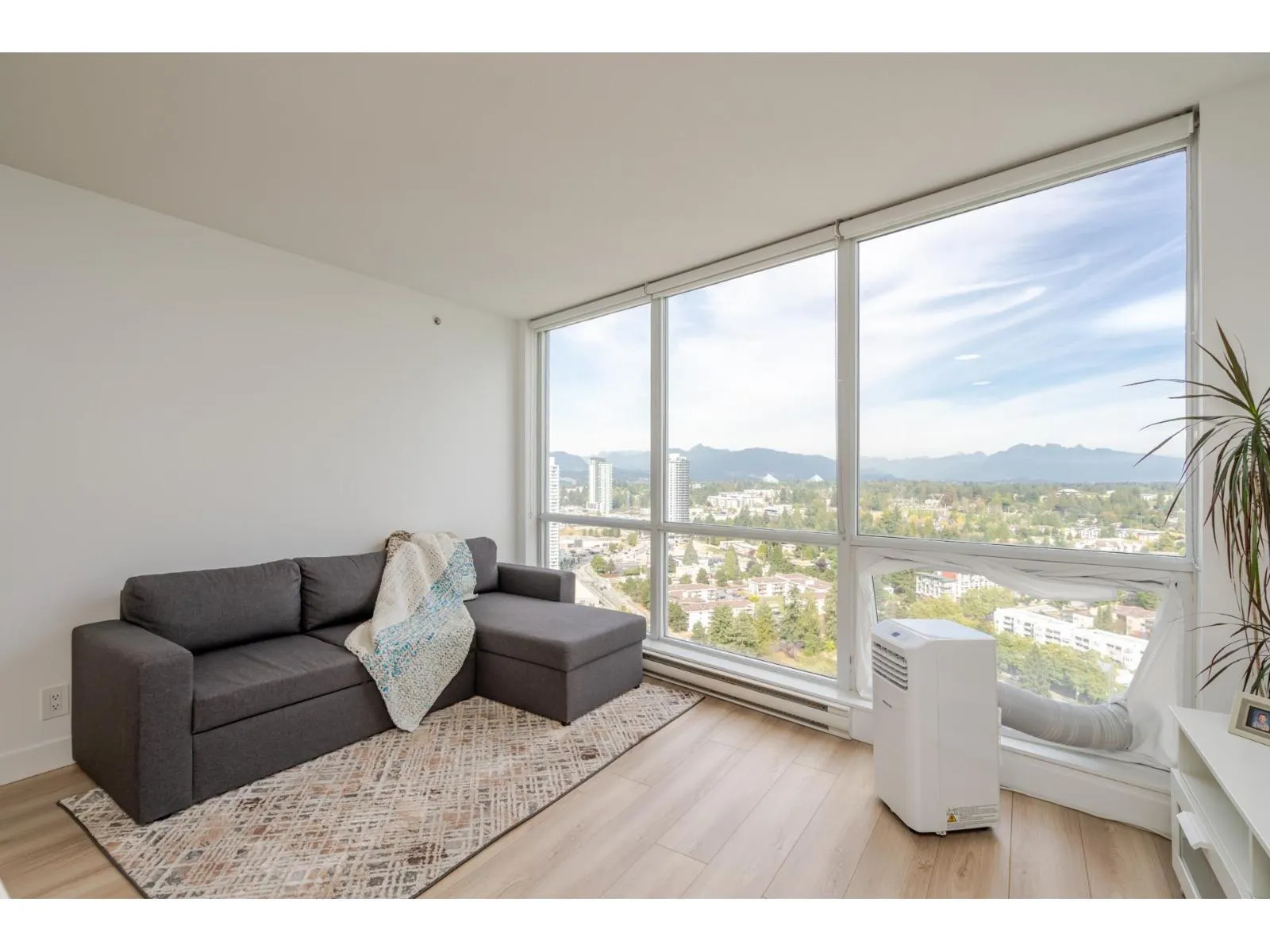 3106 13618 100 AVENUE