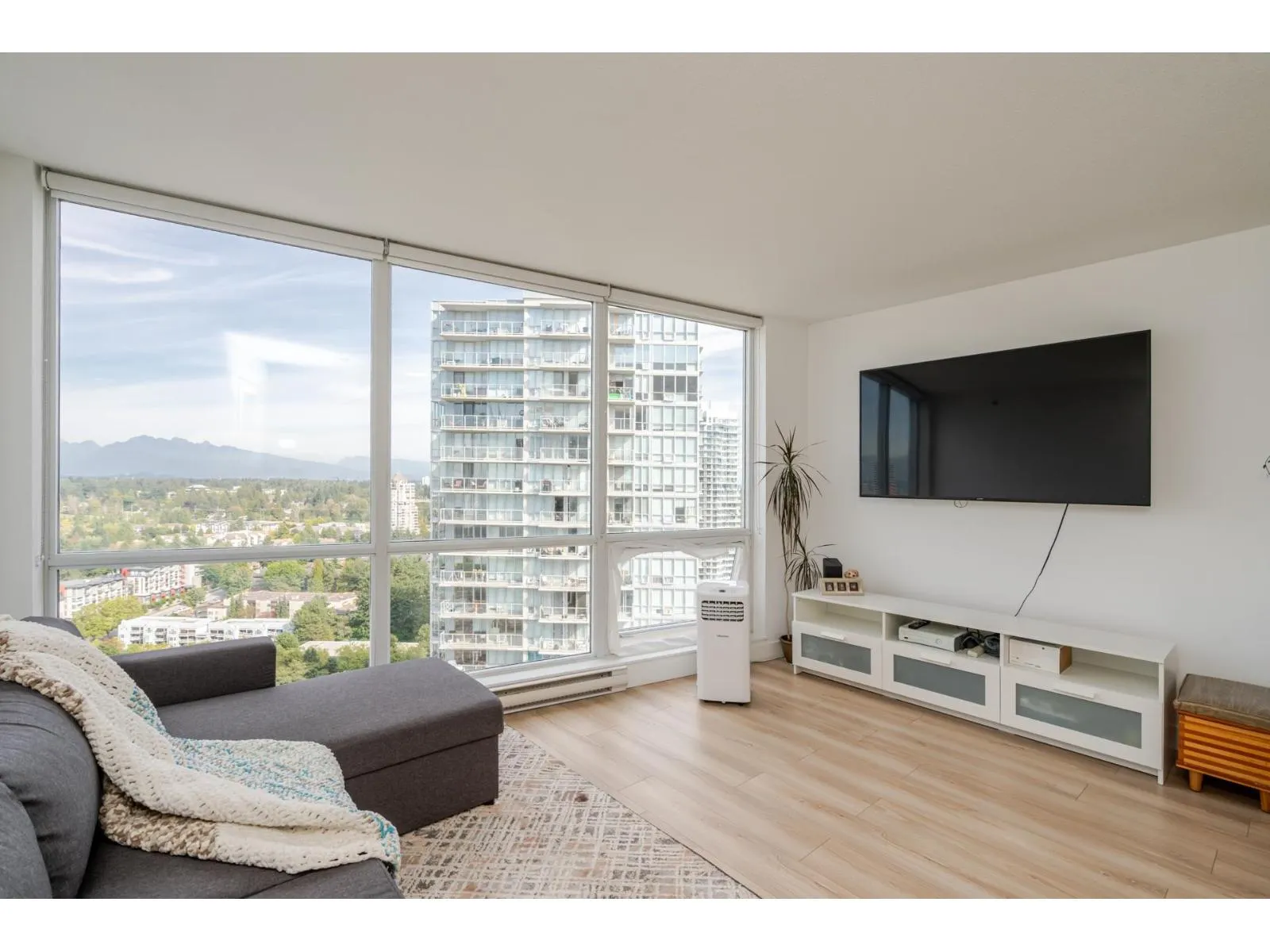 3106 13618 100 AVENUE