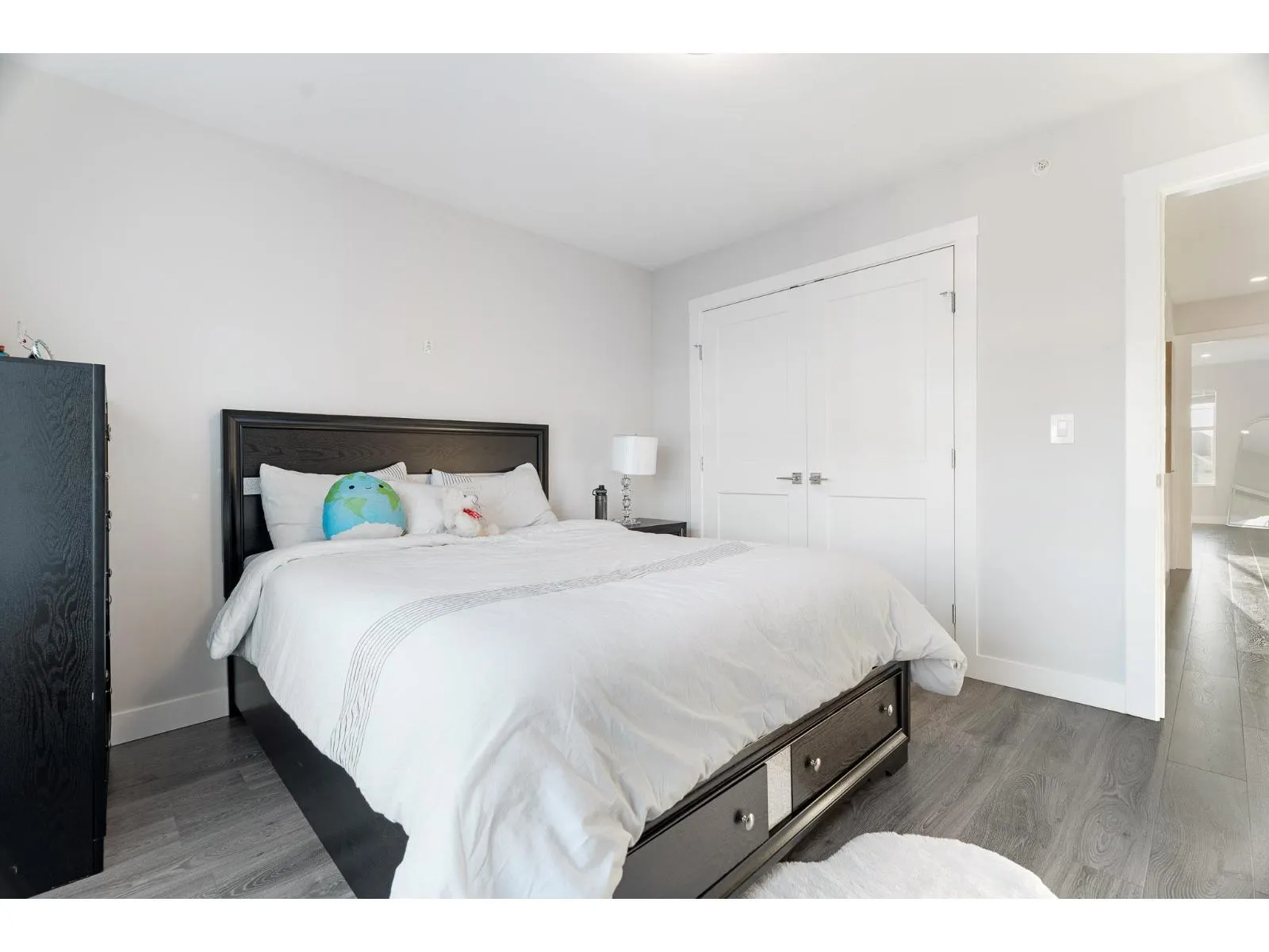17 20327 72B AVENUE