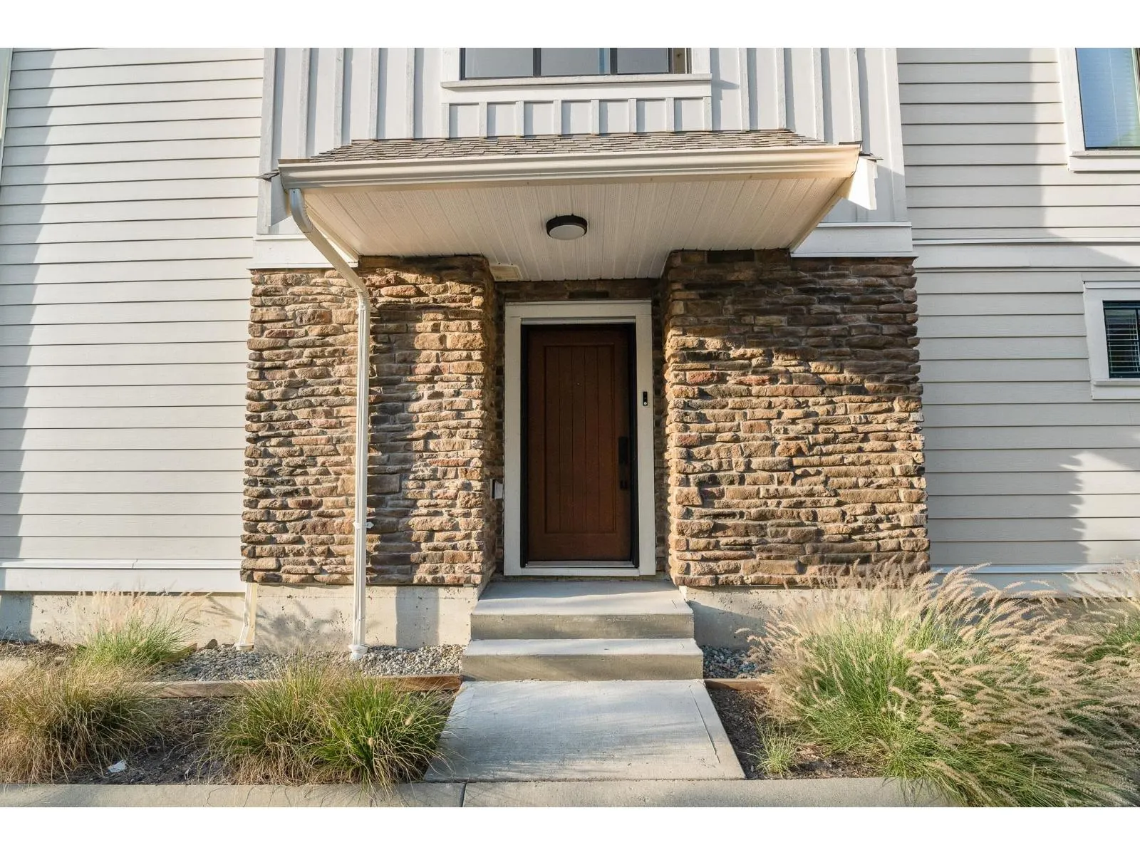 17 20327 72B AVENUE