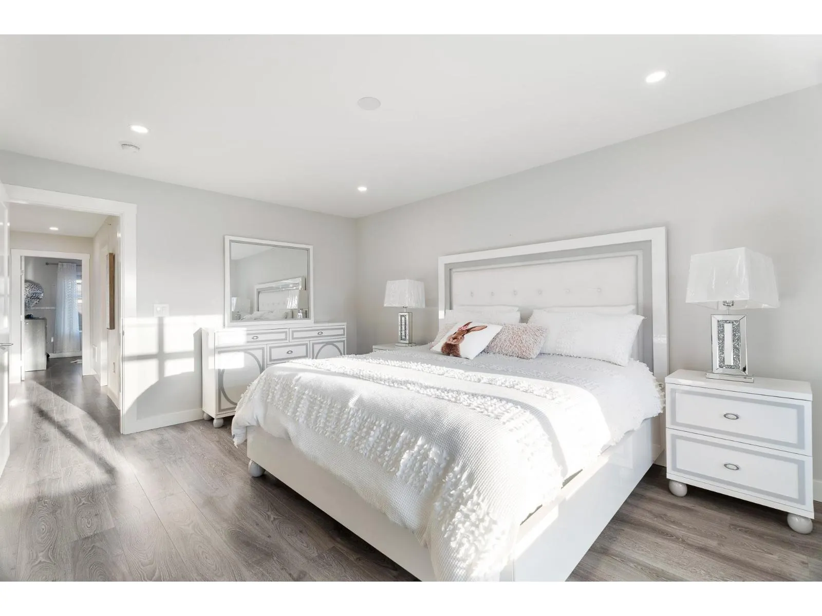 17 20327 72B AVENUE