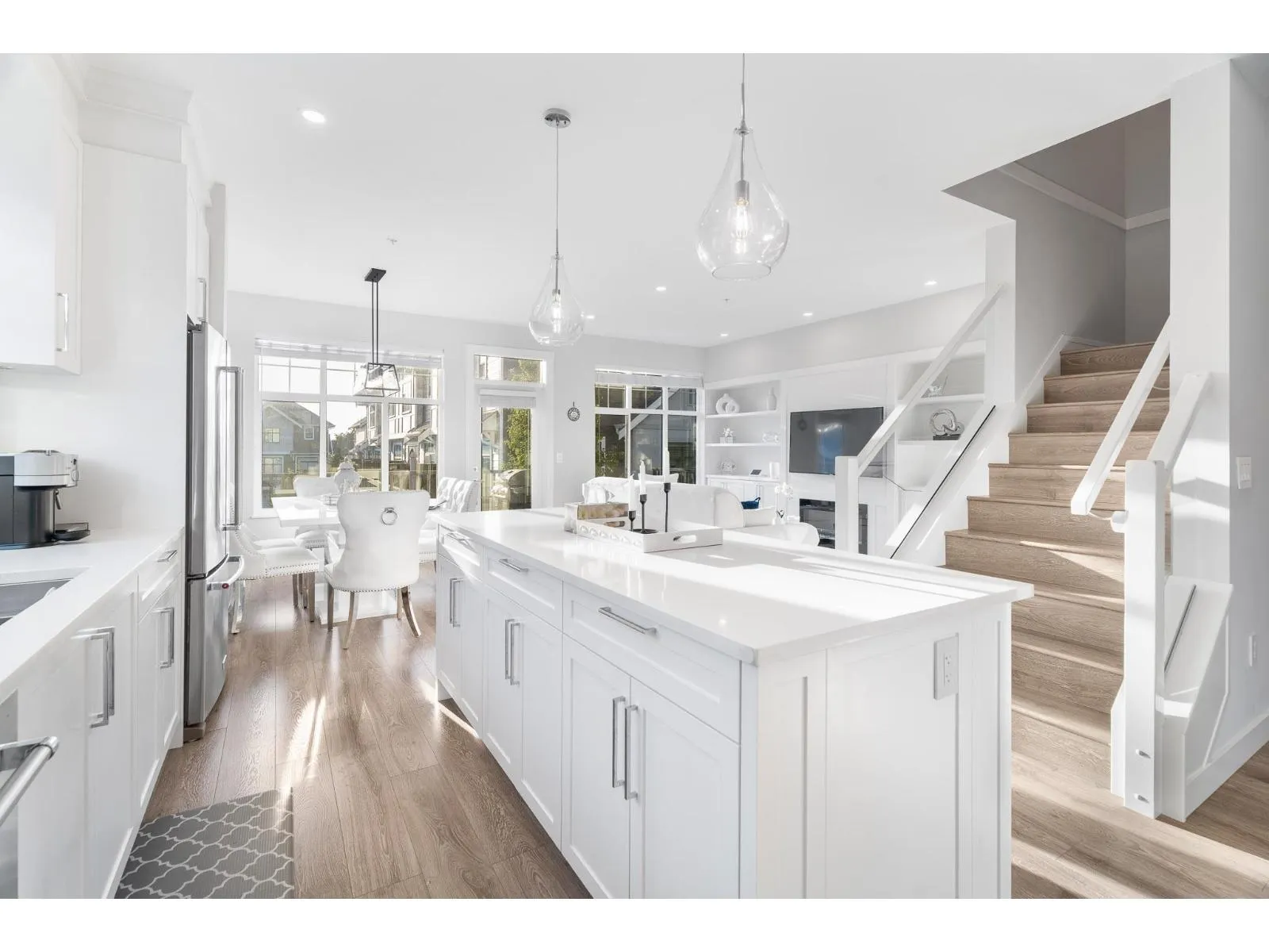 17 20327 72B AVENUE