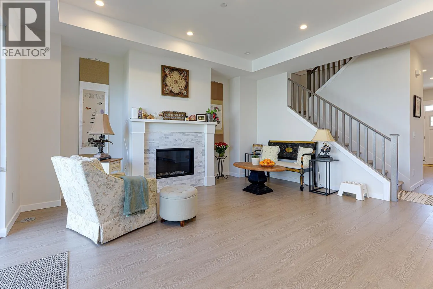 4705 HAZELNUT WAY