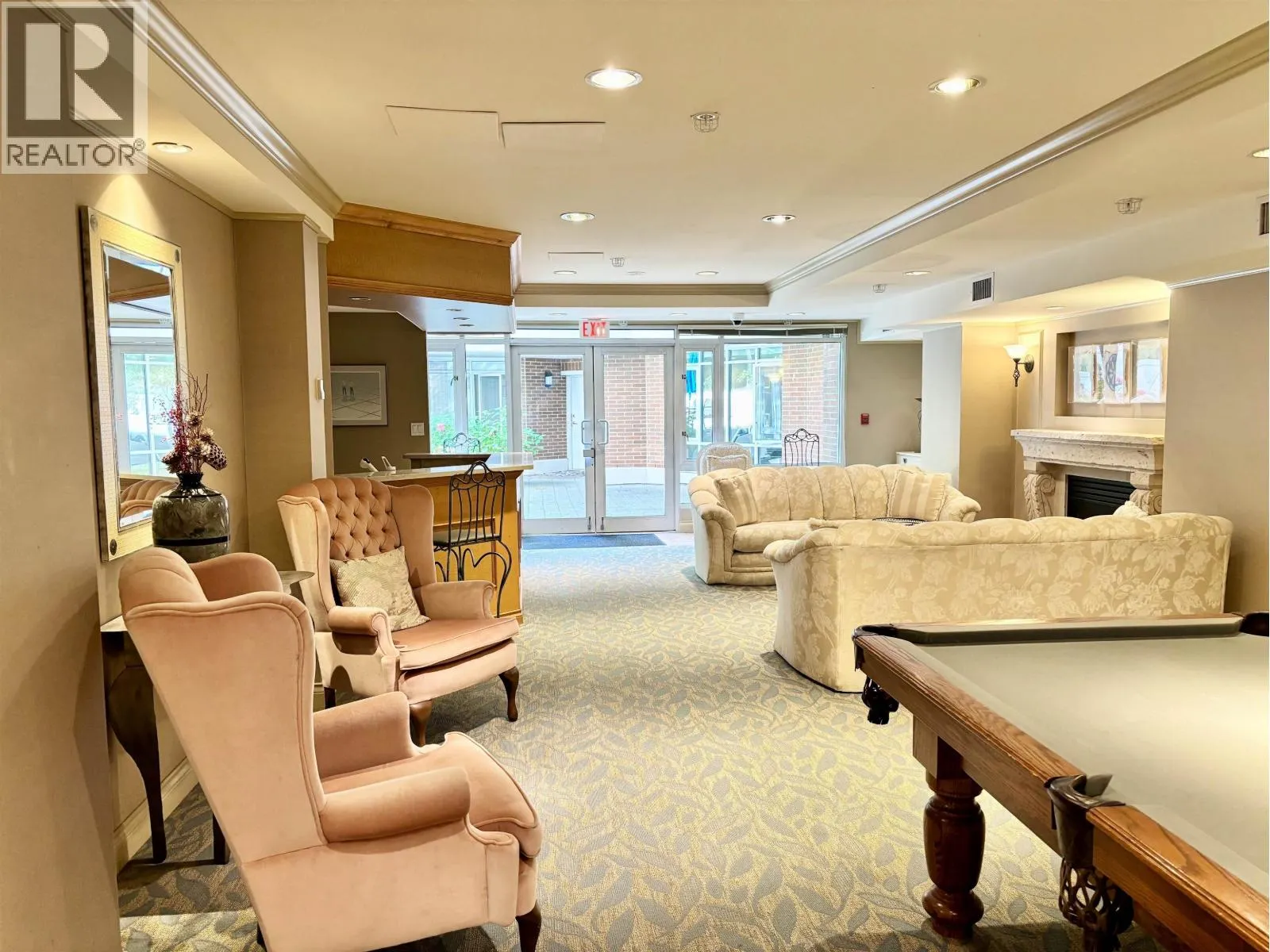 705 5615 HAMPTON PLACE