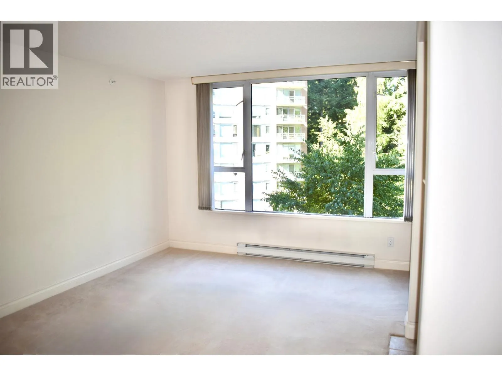 705 5615 HAMPTON PLACE