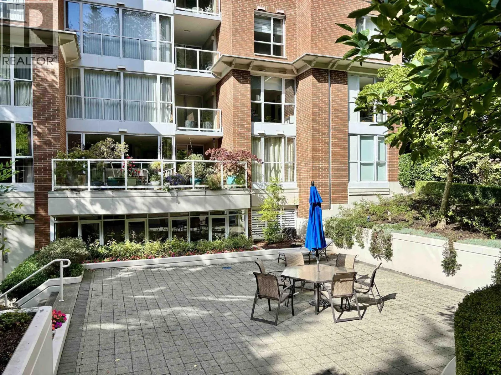 705 5615 HAMPTON PLACE