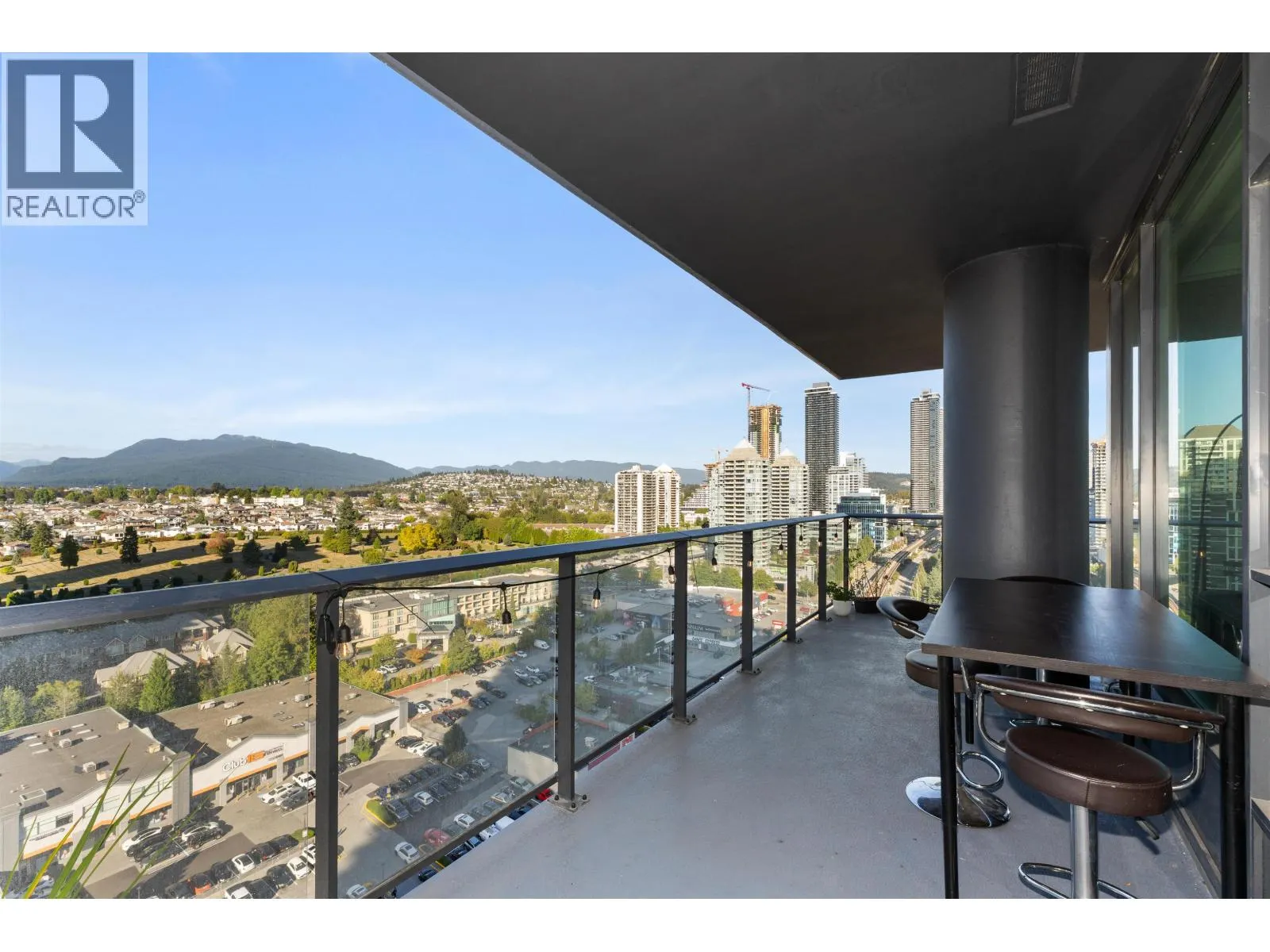 2107 4168 LOUGHEED HIGHWAY