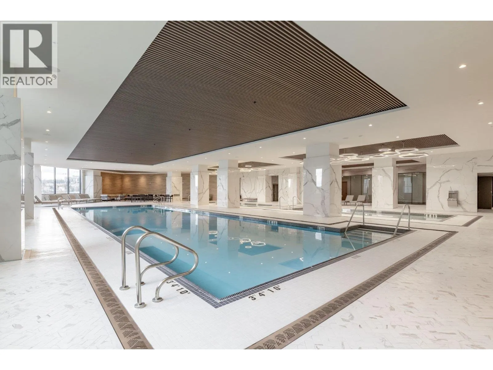 2107 4168 LOUGHEED HIGHWAY