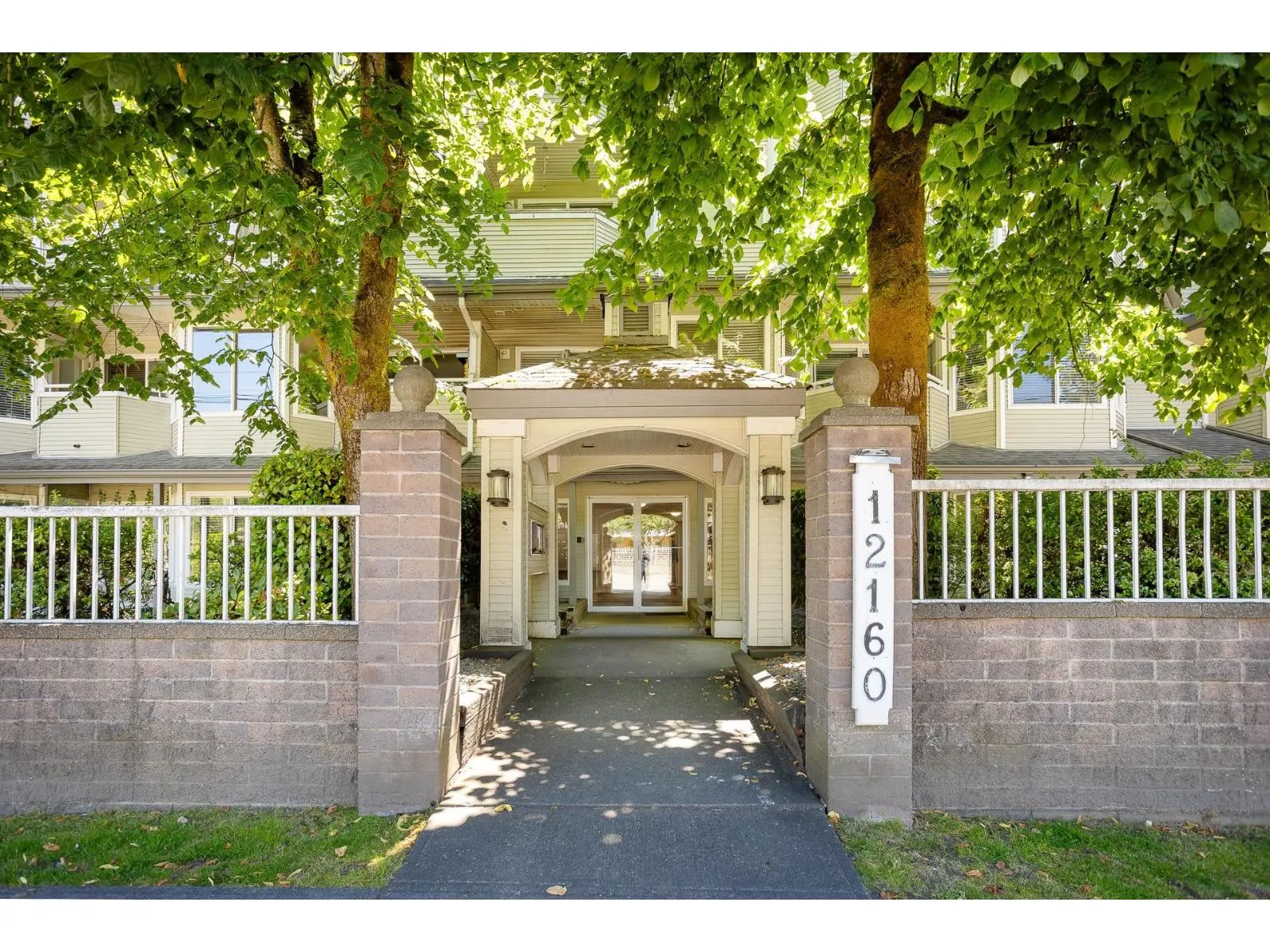 312 12160 80 AVENUE