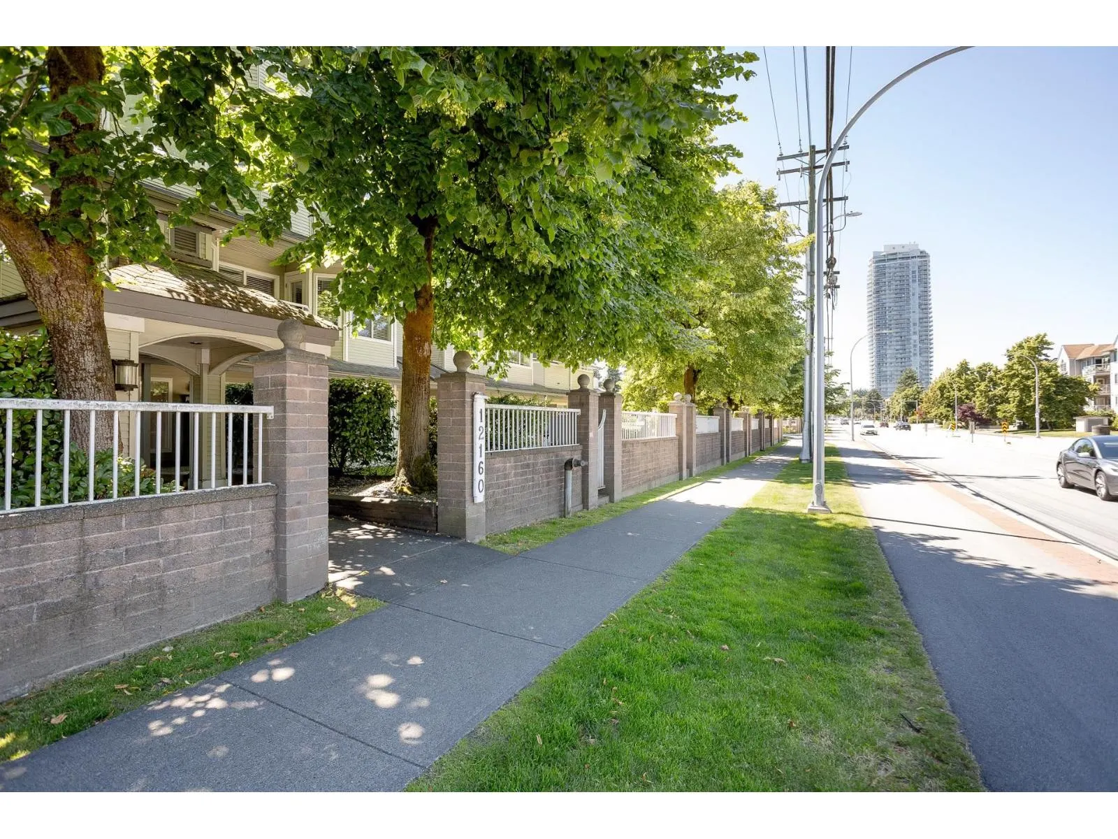312 12160 80 AVENUE