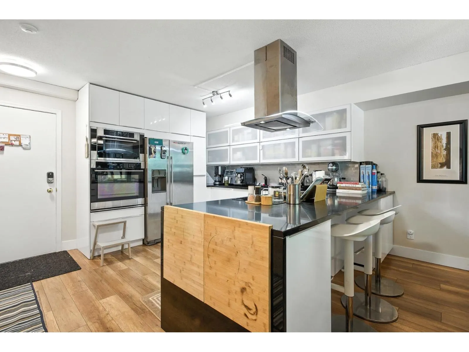 312 12160 80 AVENUE