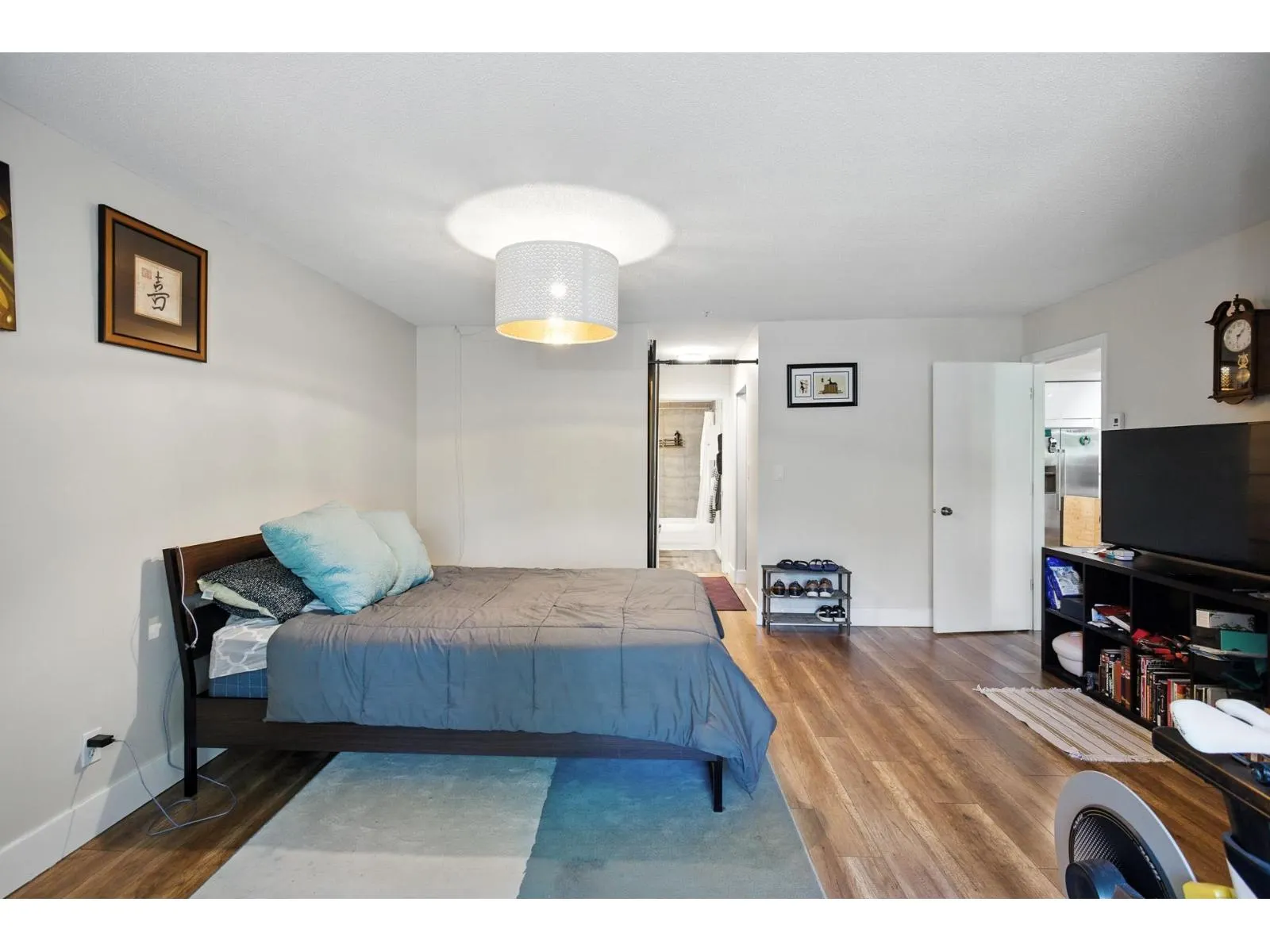 312 12160 80 AVENUE