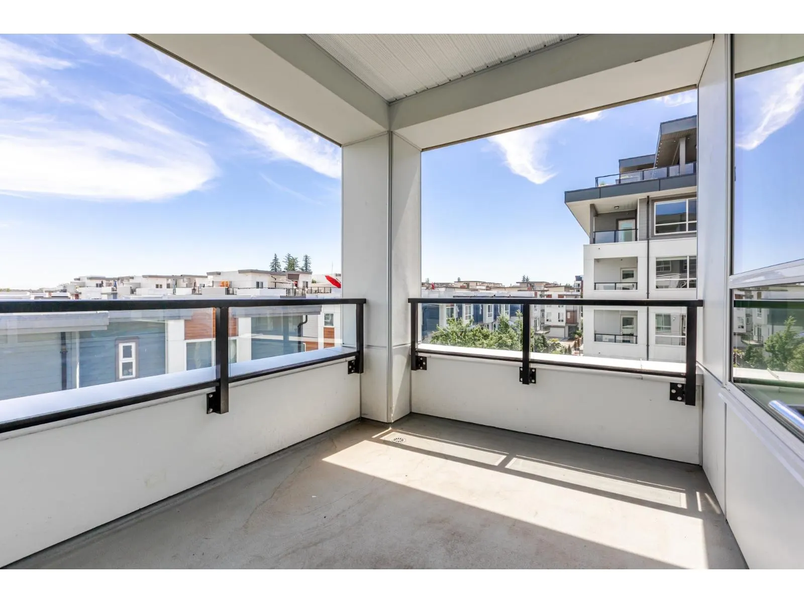 B403 20834 80 AVENUE
