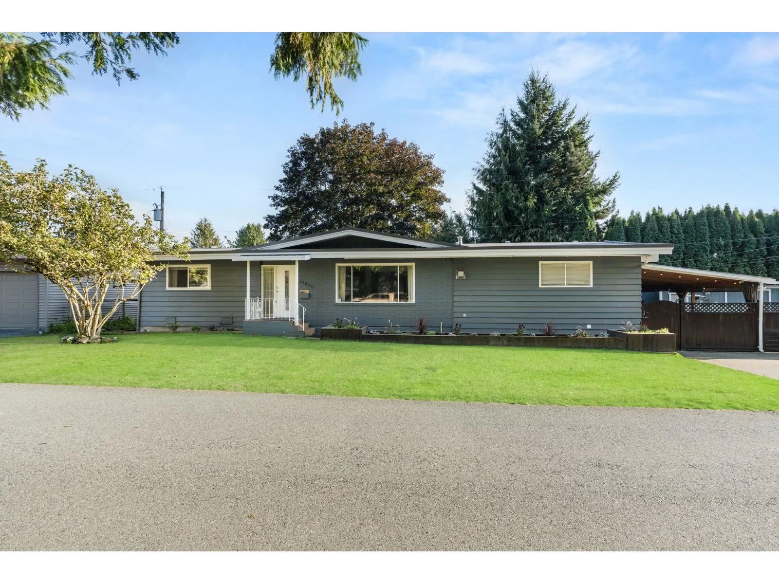 33690 BEECHWOOD DRIVE