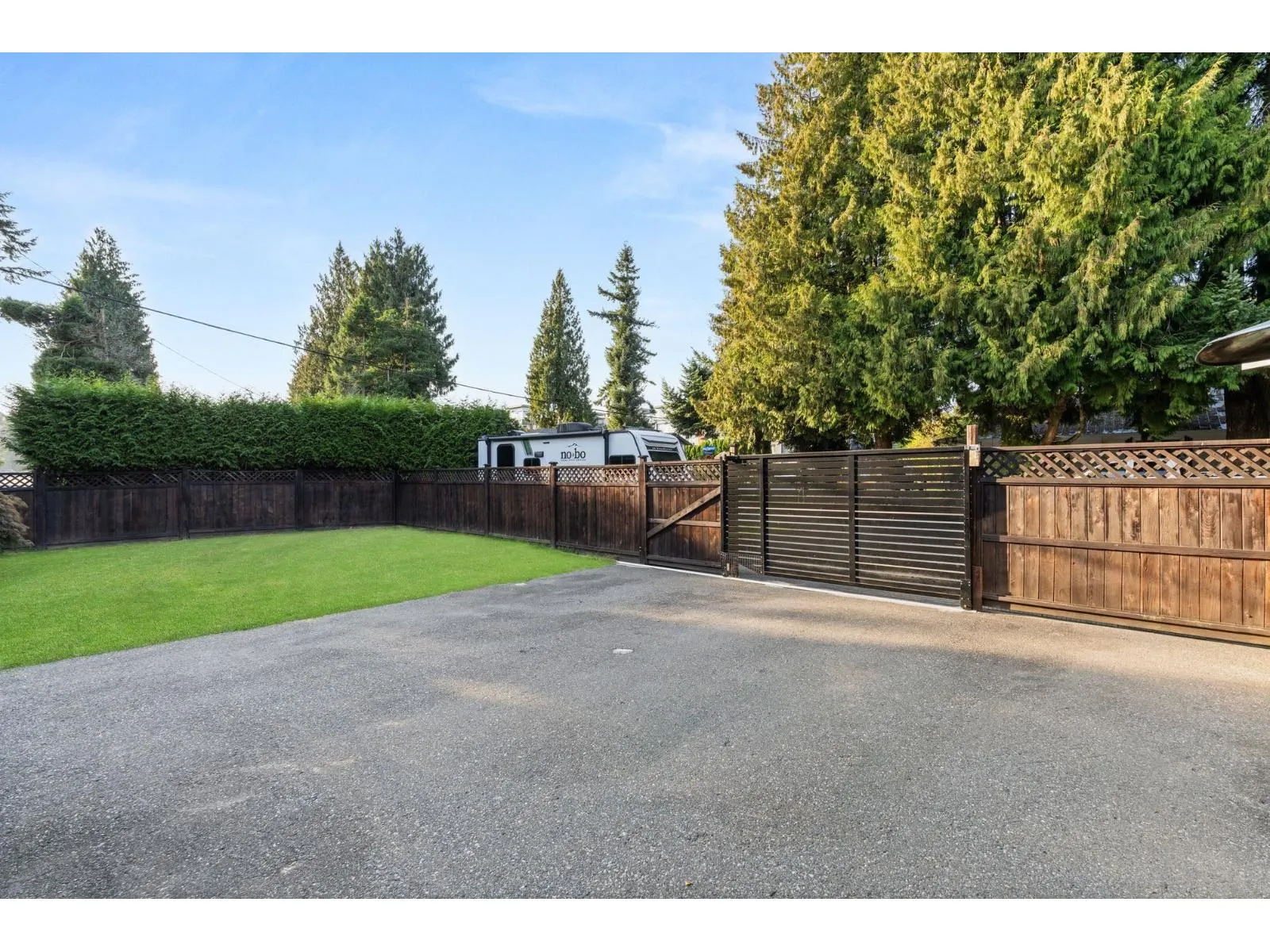 33690 BEECHWOOD DRIVE