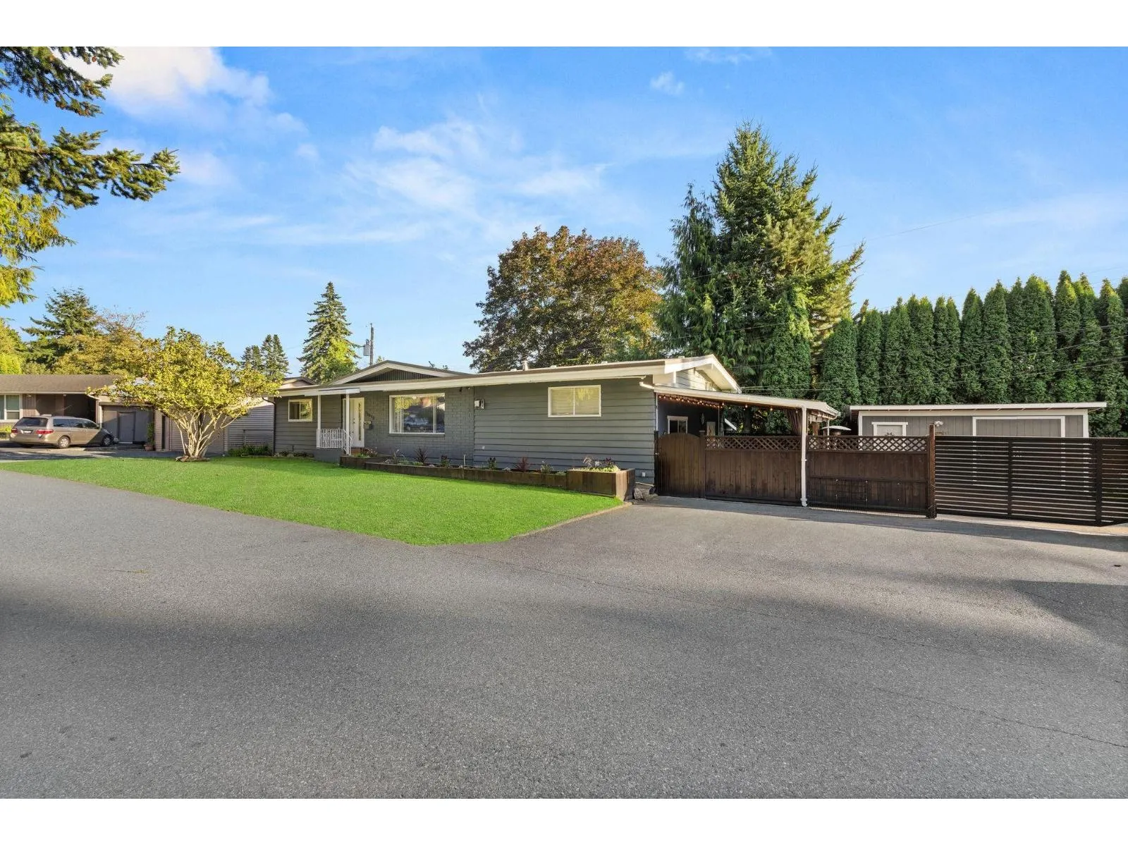 33690 BEECHWOOD DRIVE