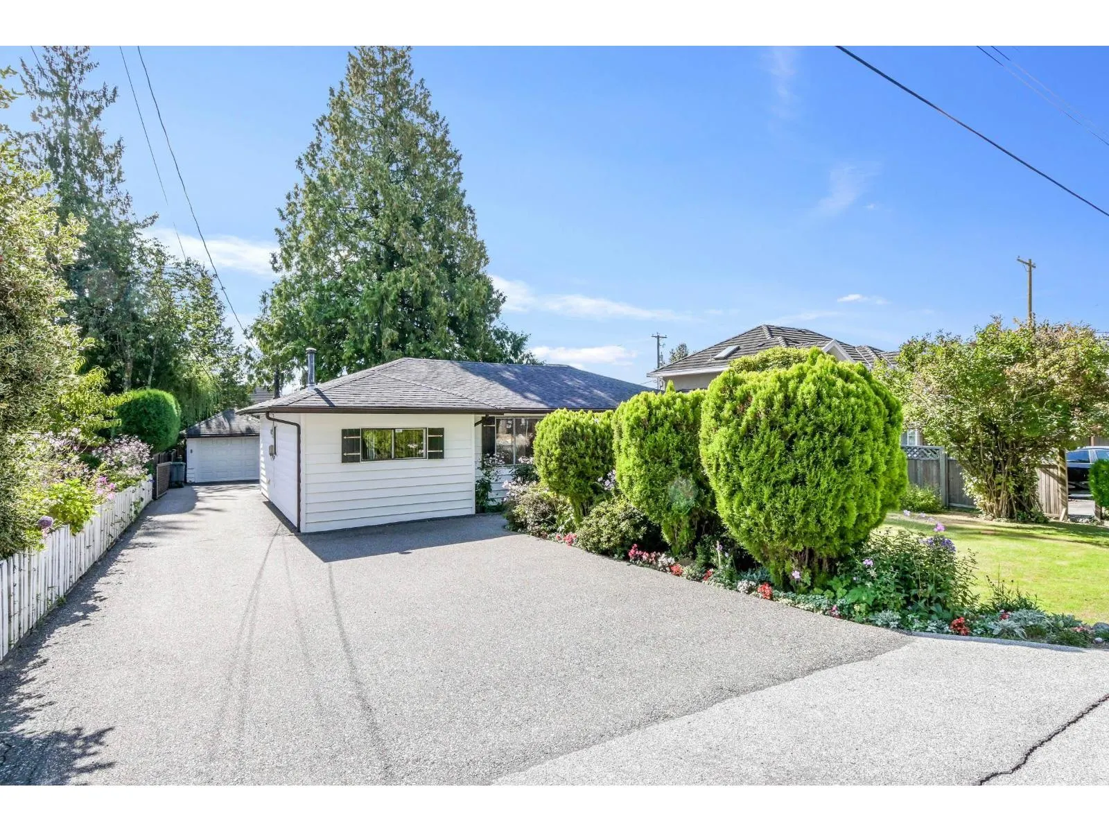 14022 92 AVENUE