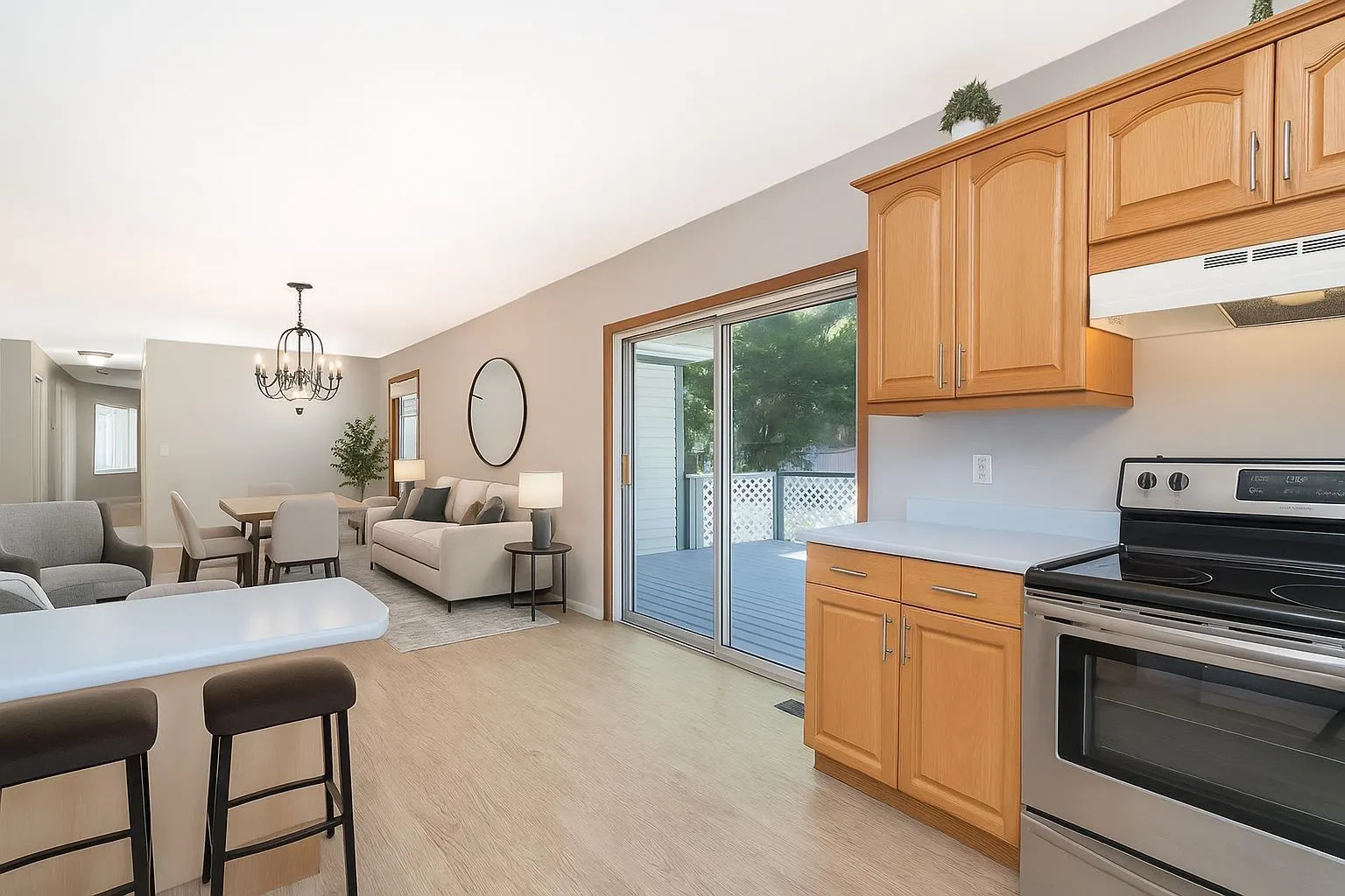 3837 KAREN DRIVE|Cultus Lake North