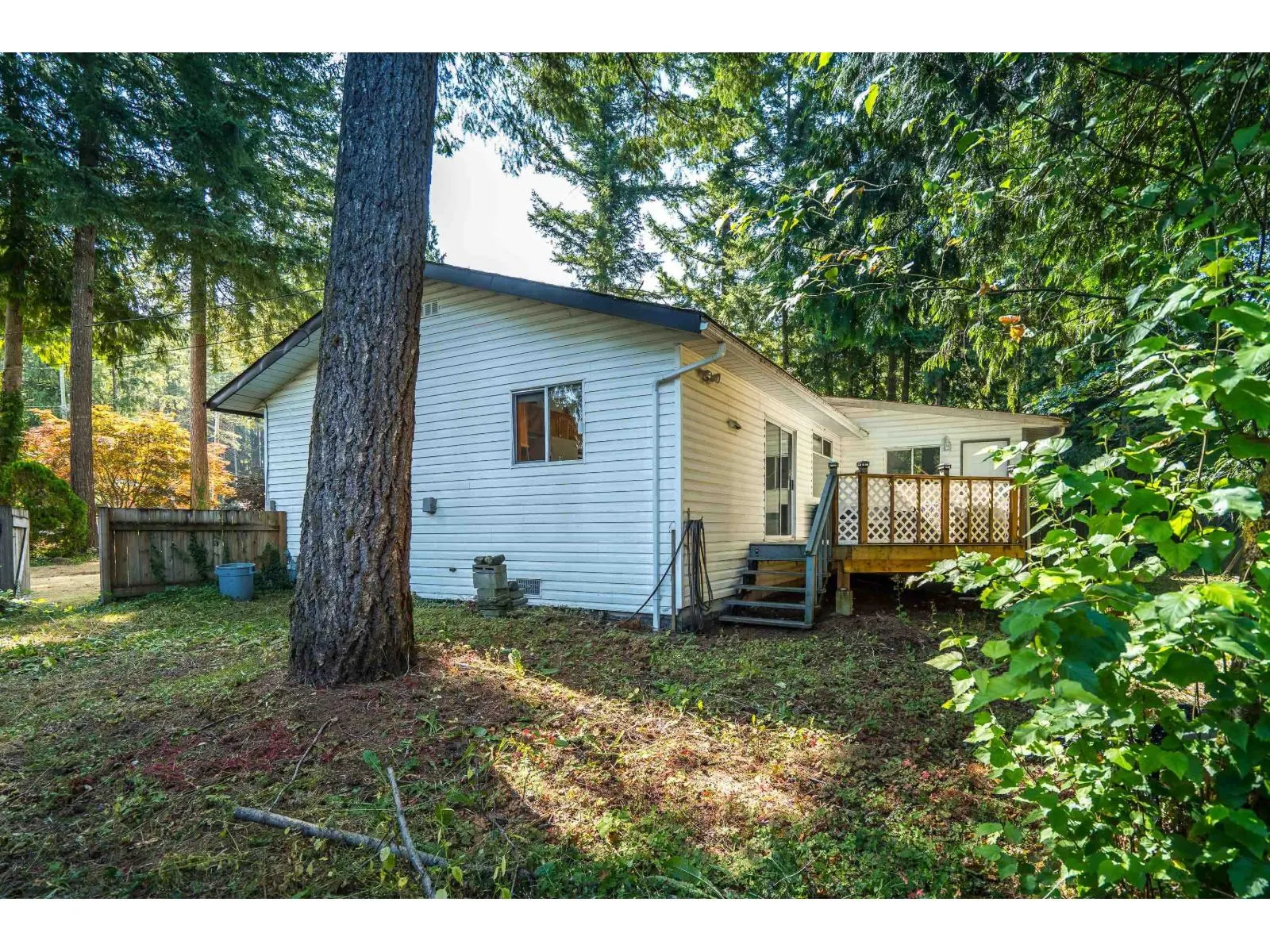 3837 KAREN DRIVE|Cultus Lake North