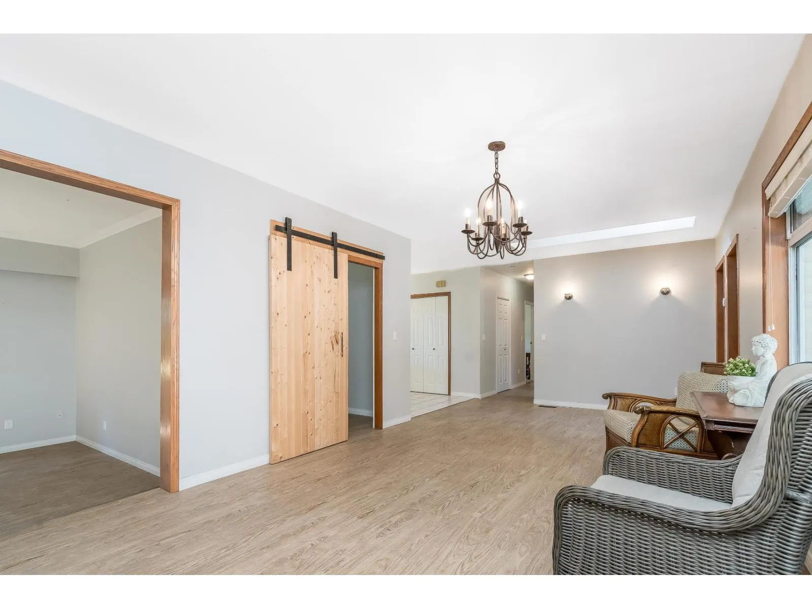 3837 KAREN DRIVE|Cultus Lake North