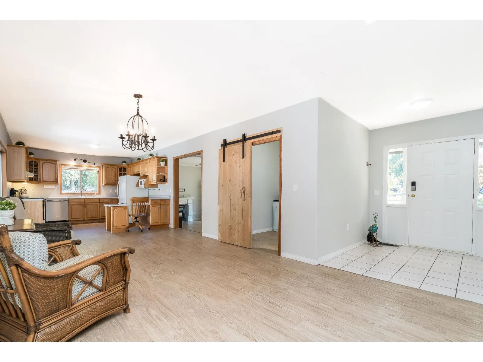 3837 KAREN DRIVE|Cultus Lake North