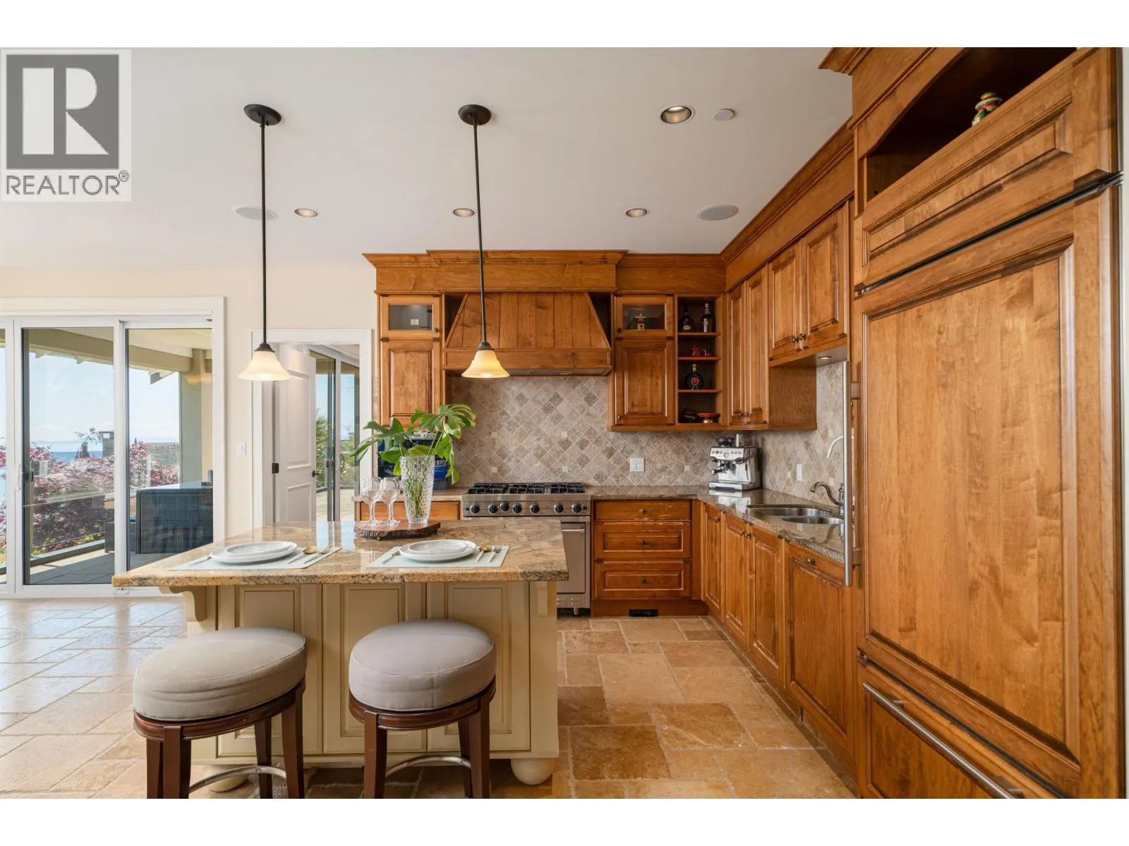 2356 KADLEC COURT