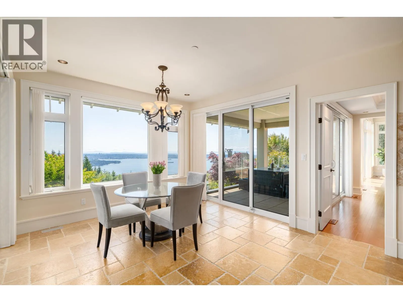 2356 KADLEC COURT