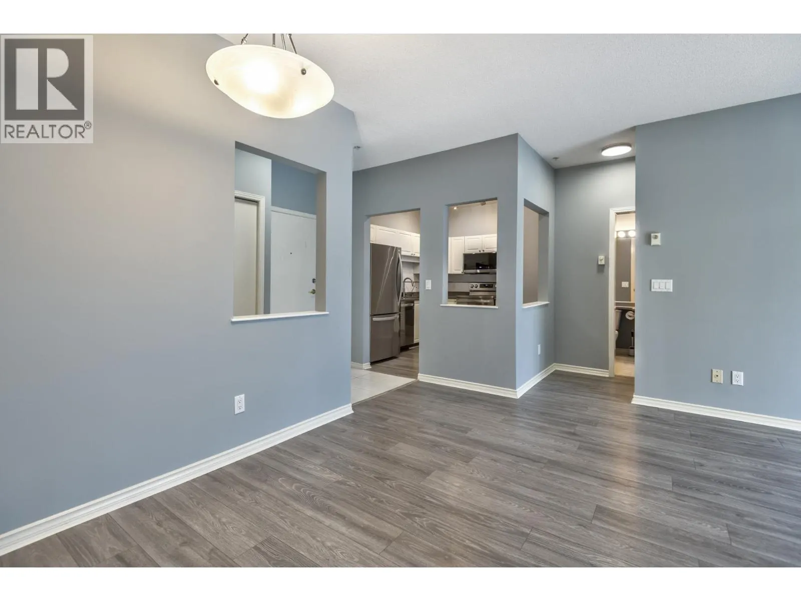 413 8100 JONES ROAD
