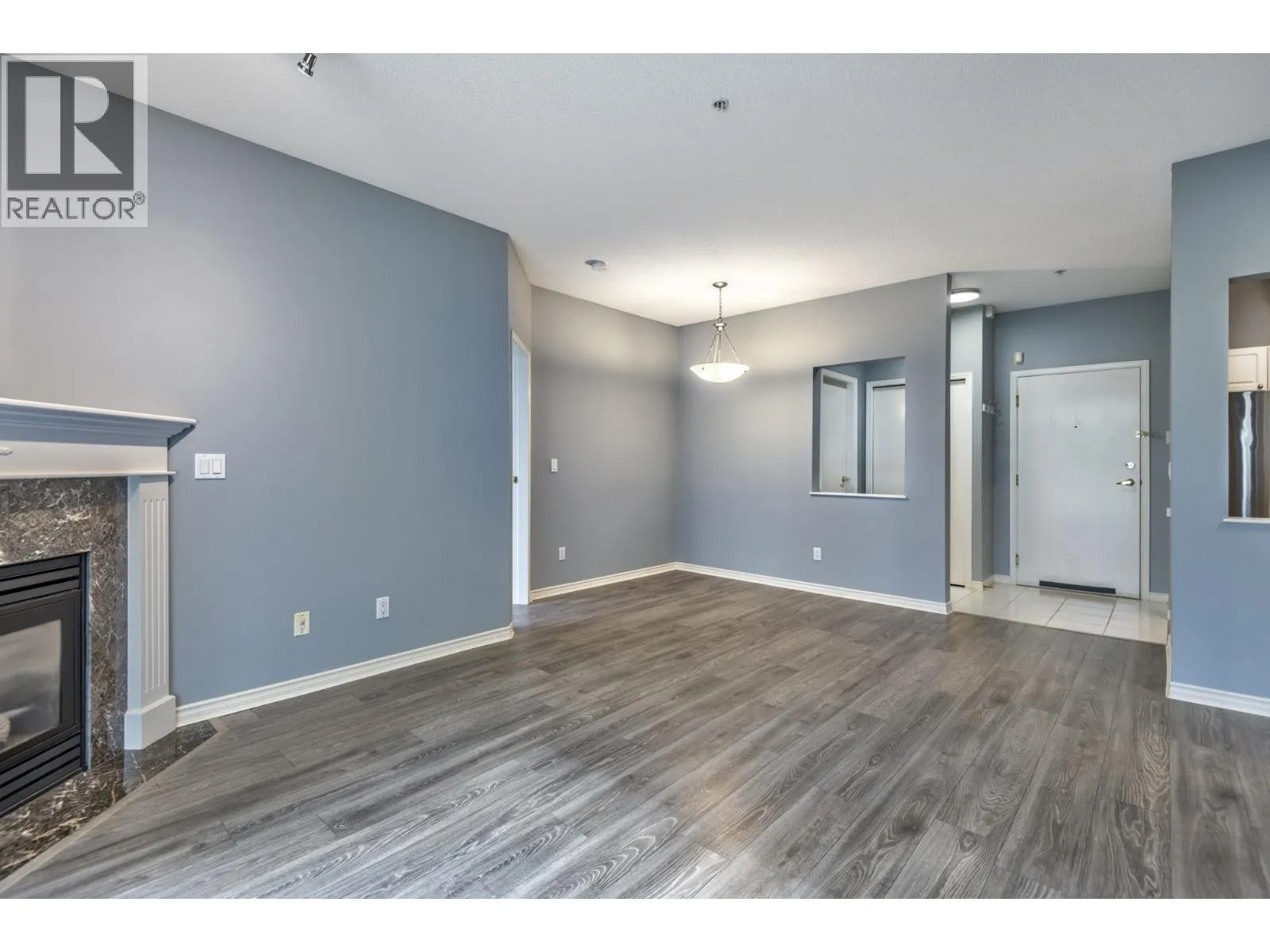413 8100 JONES ROAD