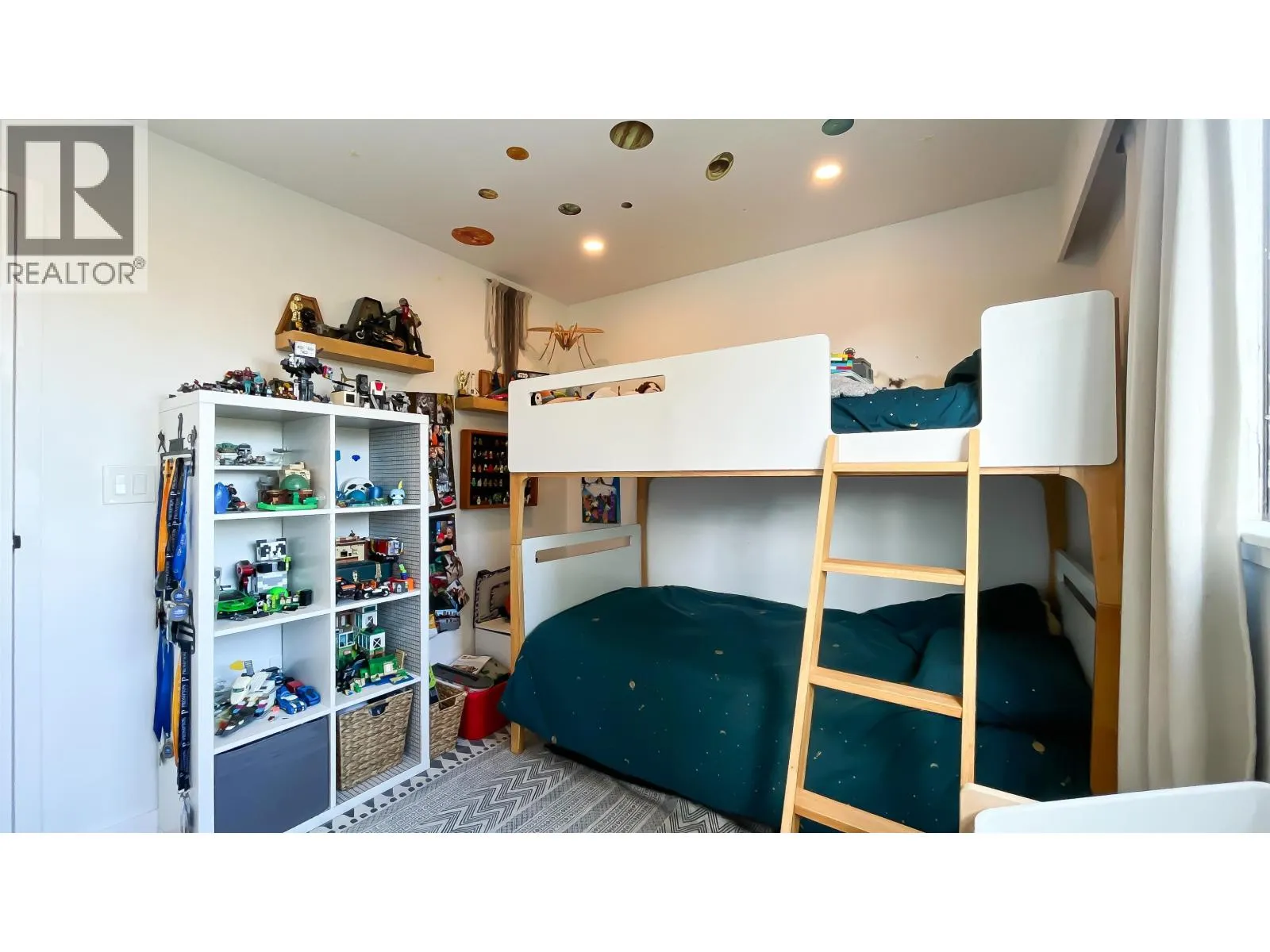 602 1165 BURNABY STREET