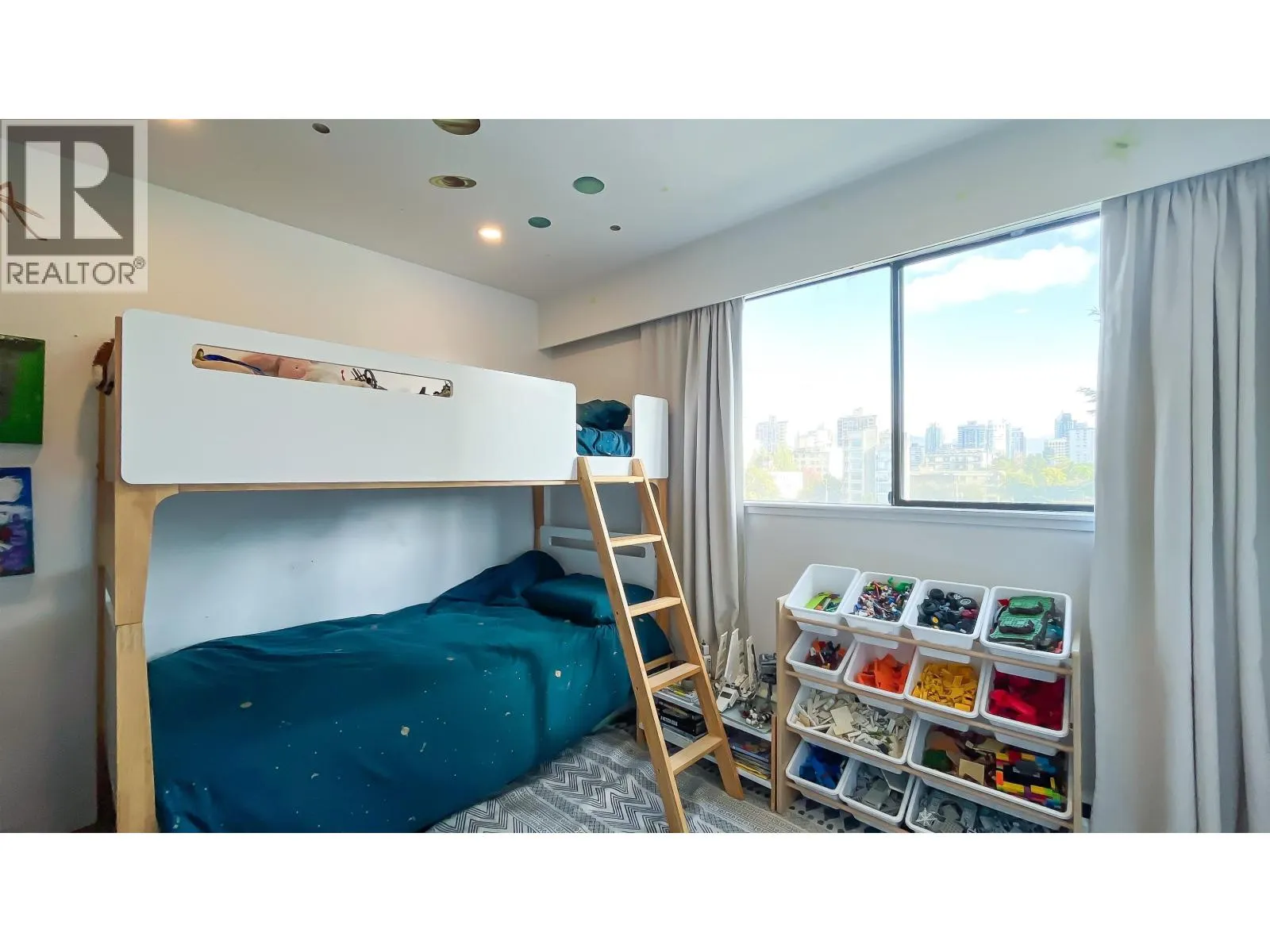 602 1165 BURNABY STREET