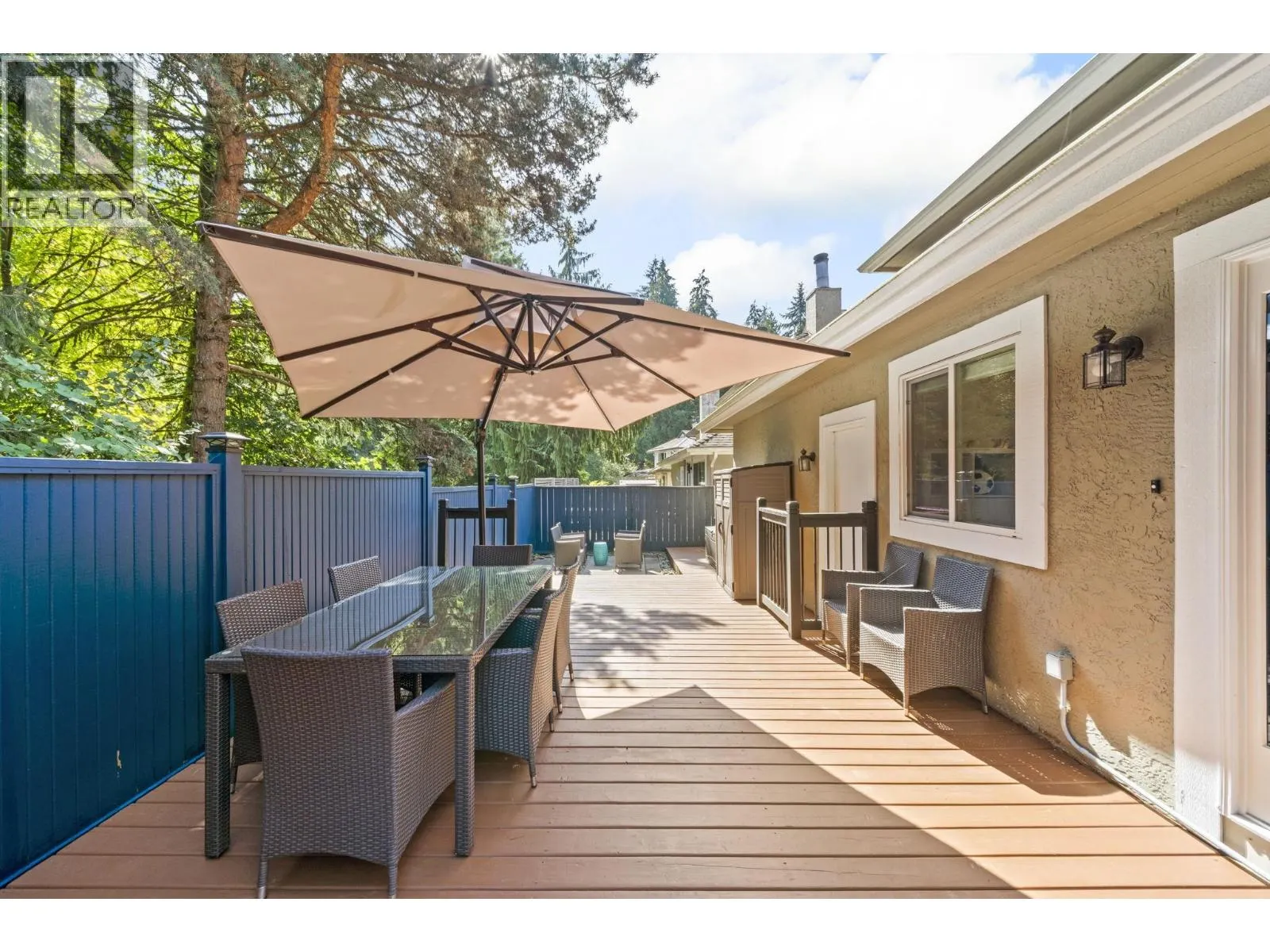 860 RUCKLE COURT