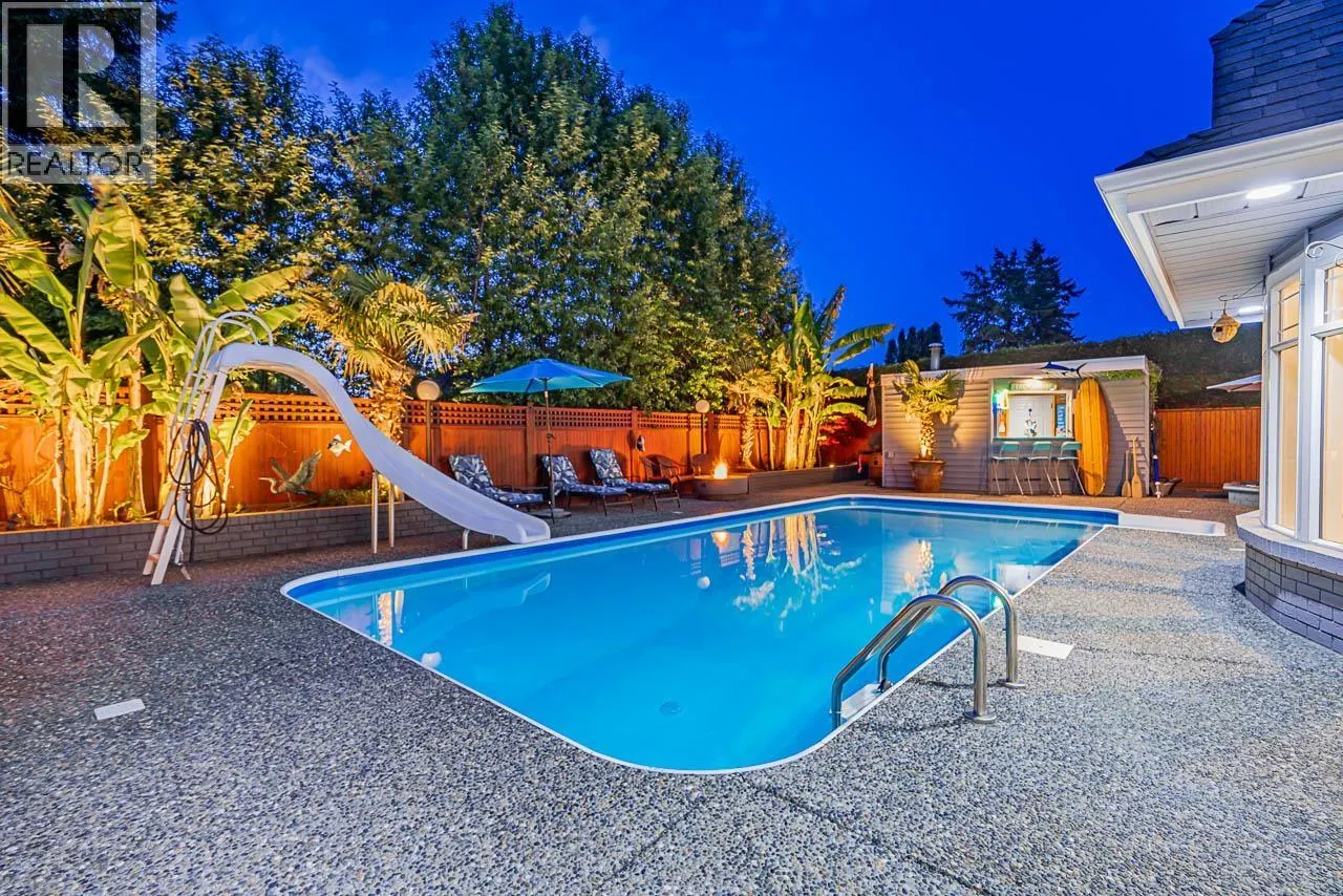 5271 CAMBRIDGE COURT