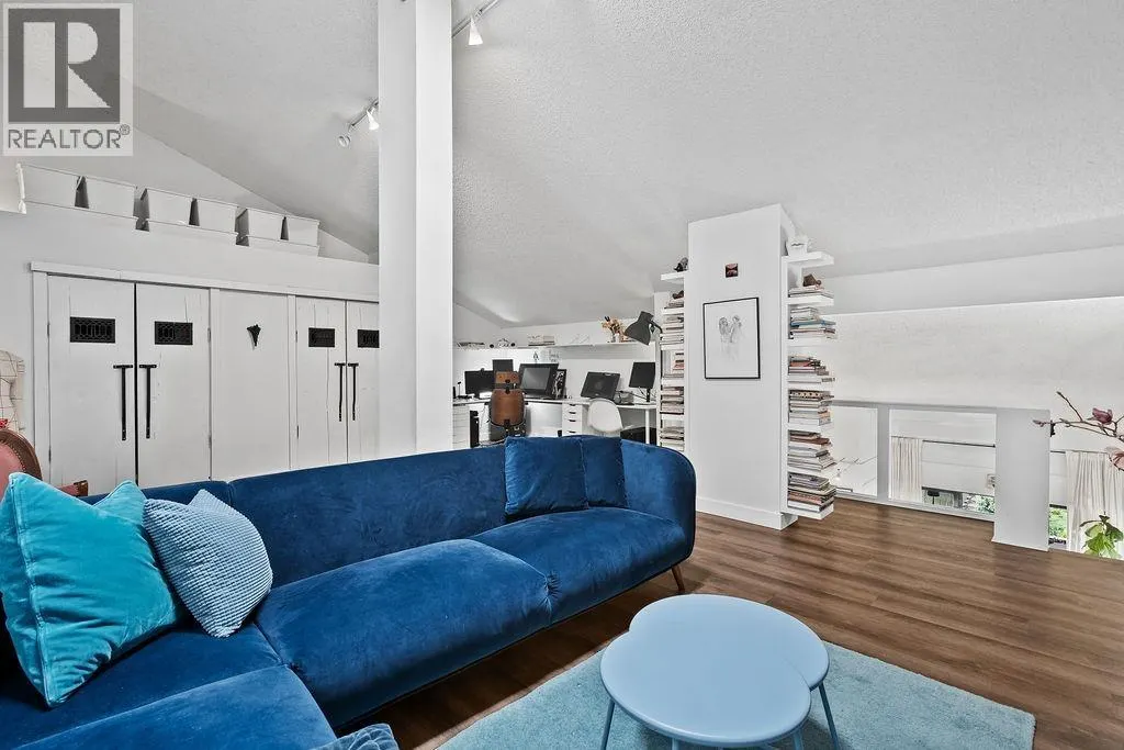 310 1549 KITCHENER STREET
