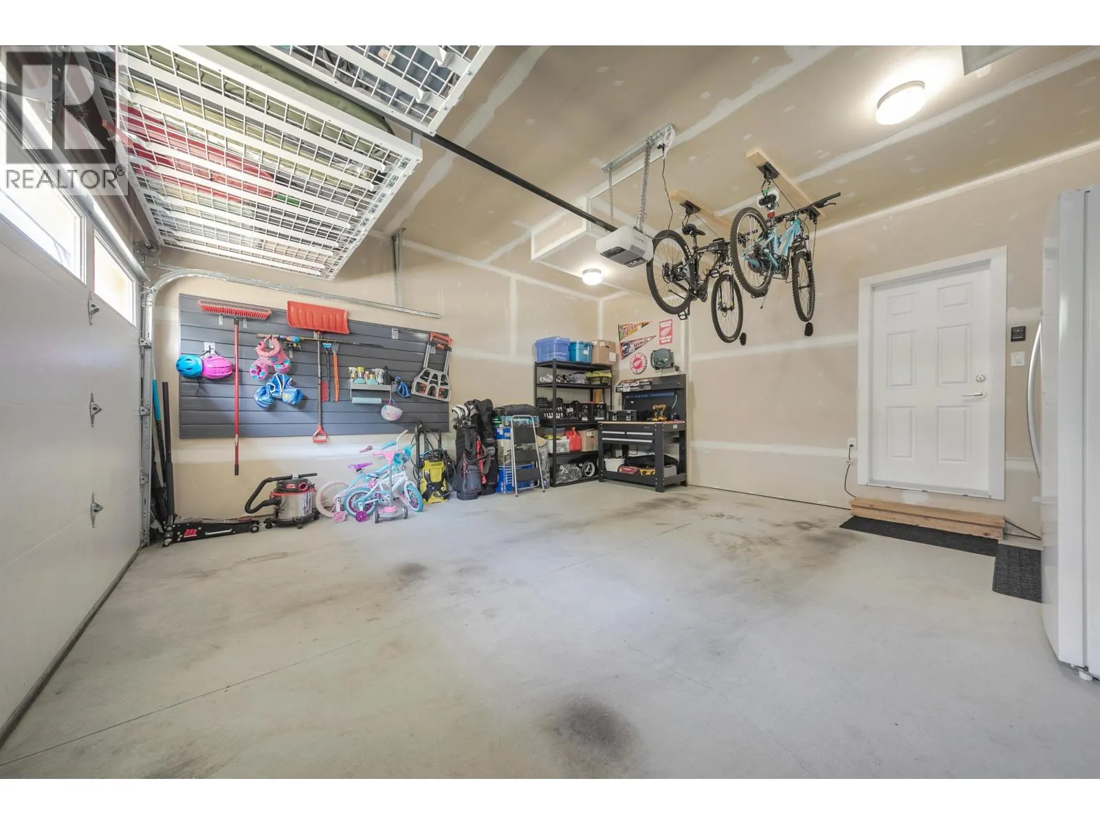 48 11252 COTTONWOOD DRIVE