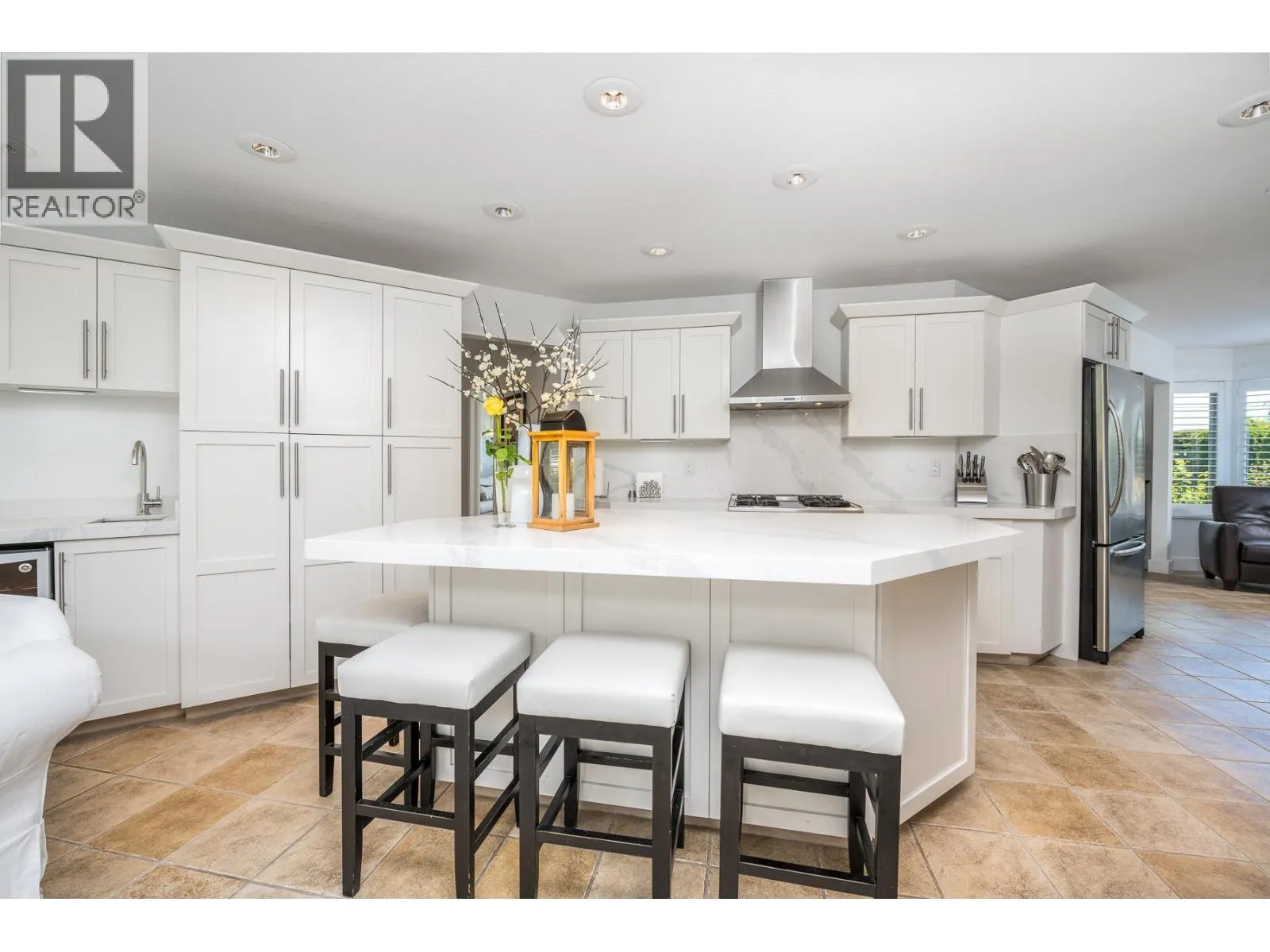 471 CENTENNIAL PARKWAY